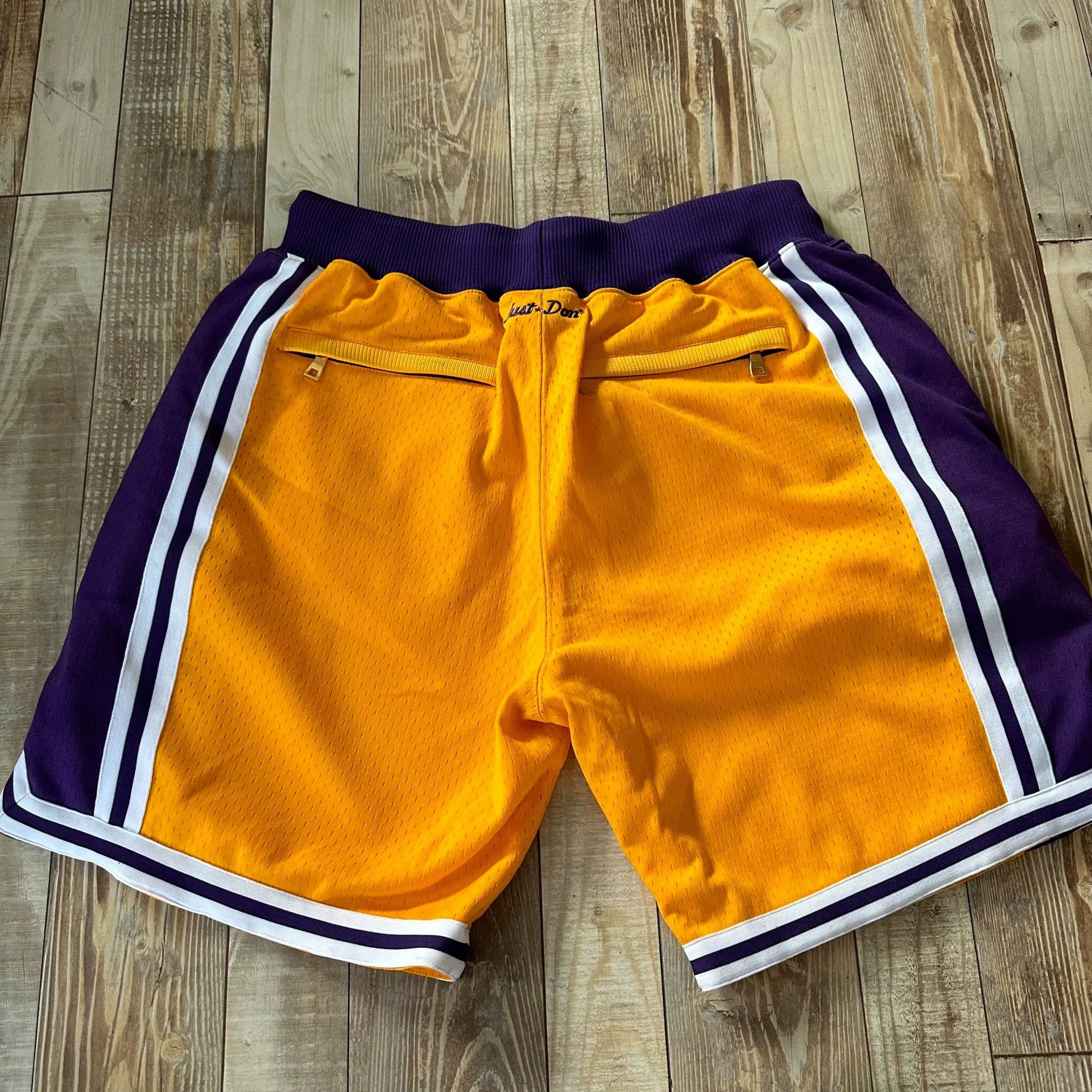 Just Don NBA Lakers Mesh Shorts Size US 30 / EU 46 - 7 Thumbnail