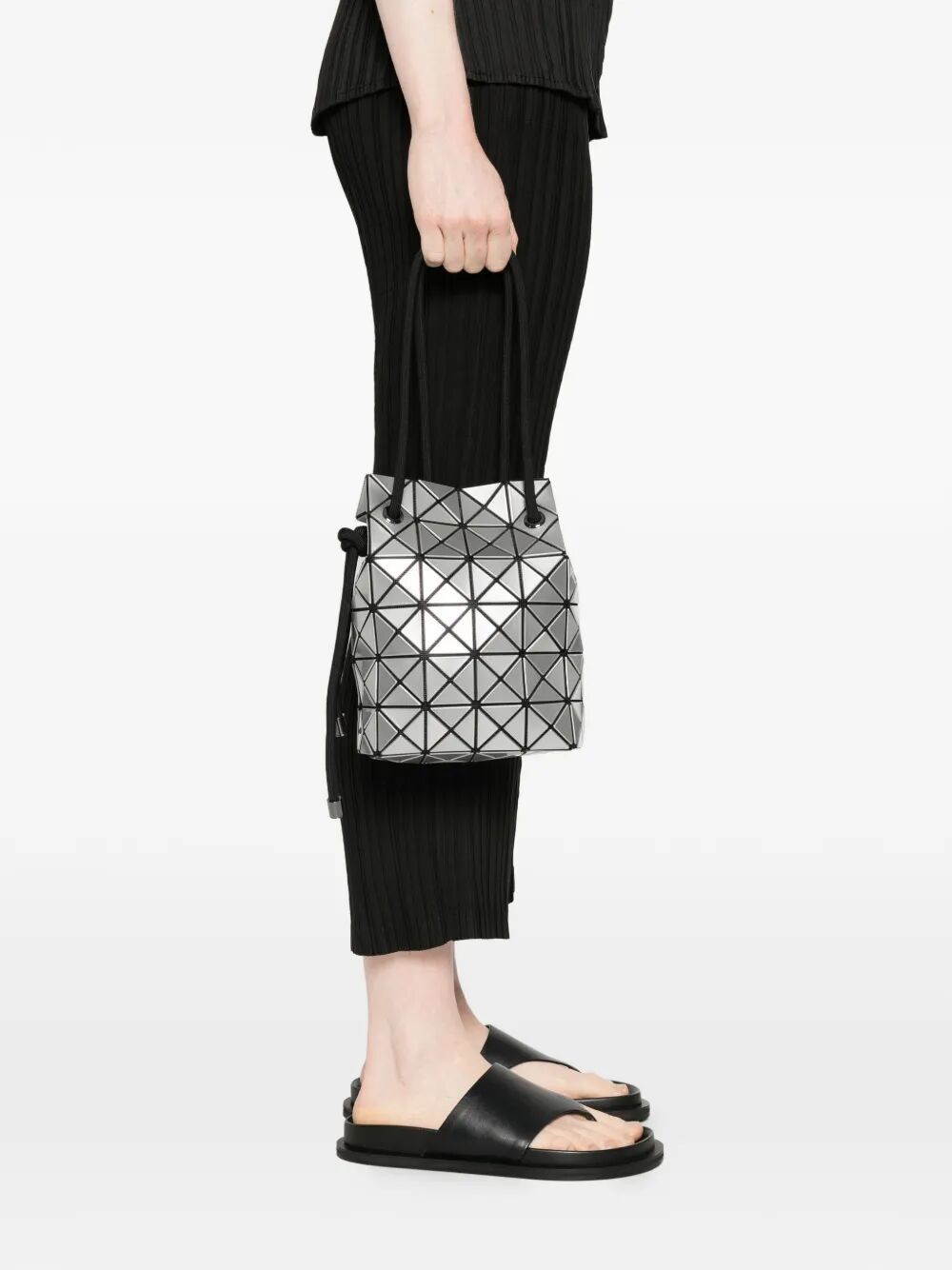 Issey Miyake Bao Bao "WRING" SATCHEL BAG Size ONE SIZE - 4 Thumbnail