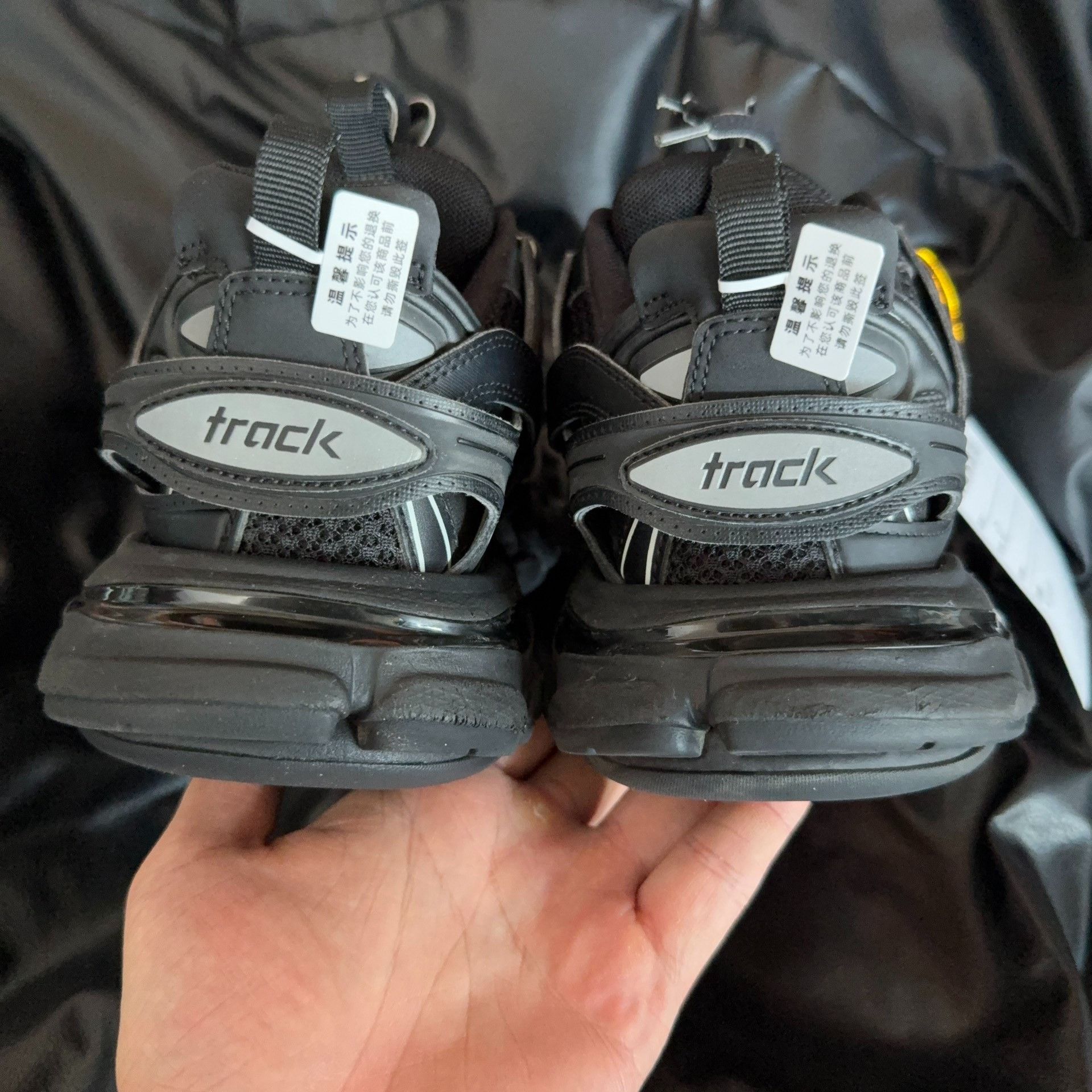 Balenciaga Balenciaga Black Lowtop Sneakers 37 Women Size US 6.5 / IT 36.5 - 6 Thumbnail