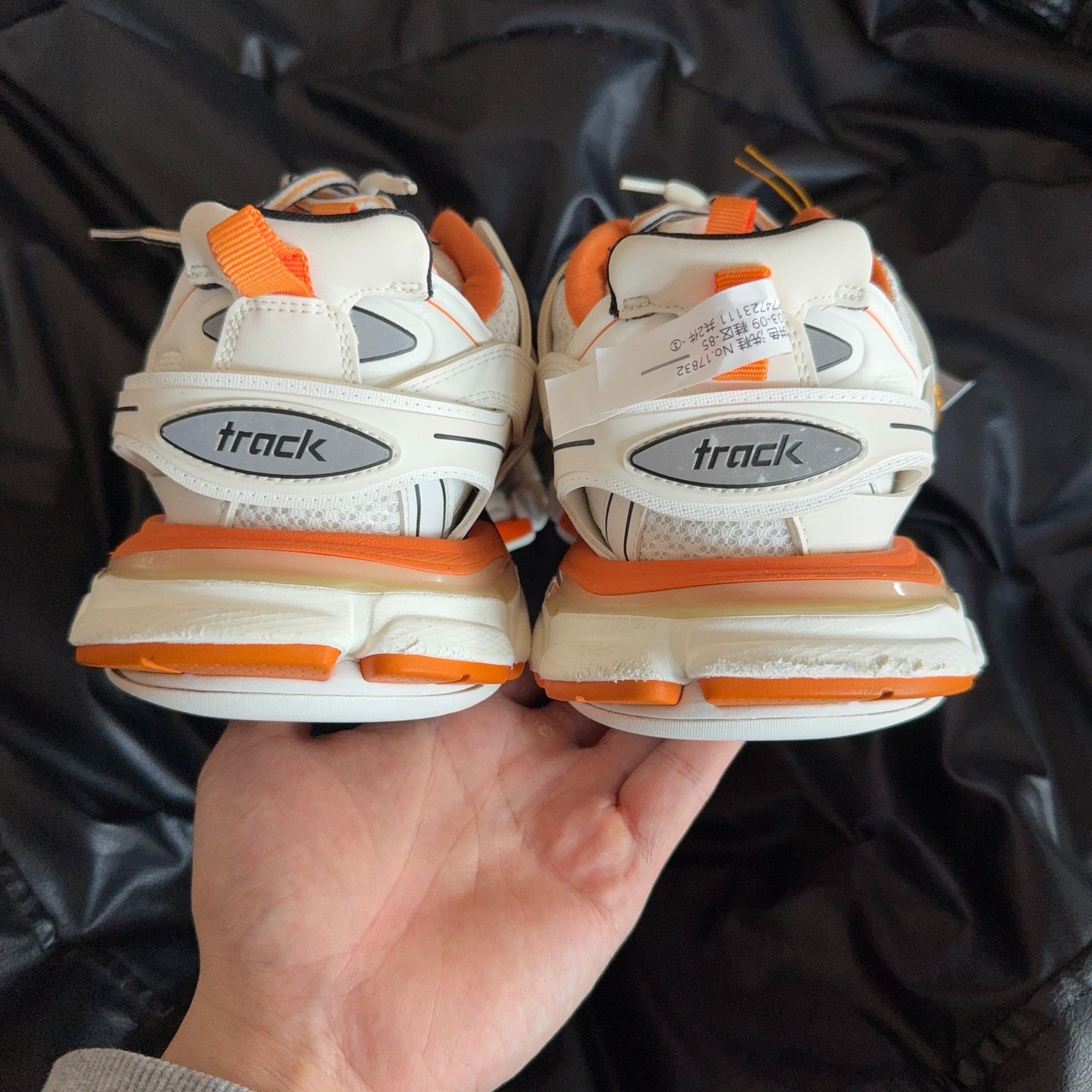 Balenciaga Balenciaga White Lowtop Sneakers 42 Women Size US 10.5 / IT 40.5 - 6 Thumbnail