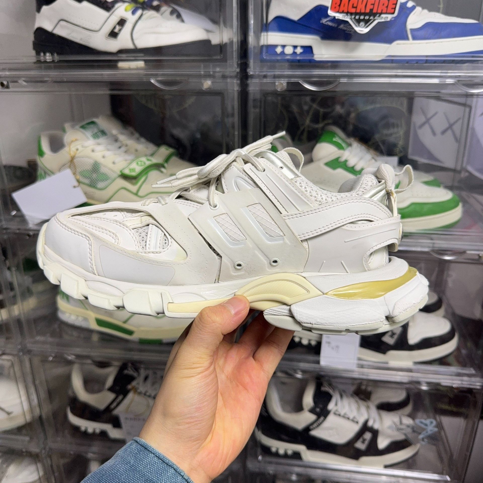 Balenciaga Balenciaga White Lowtop Sneakers 39 Women Size US 8.5 / IT 38.5 - 6 Thumbnail