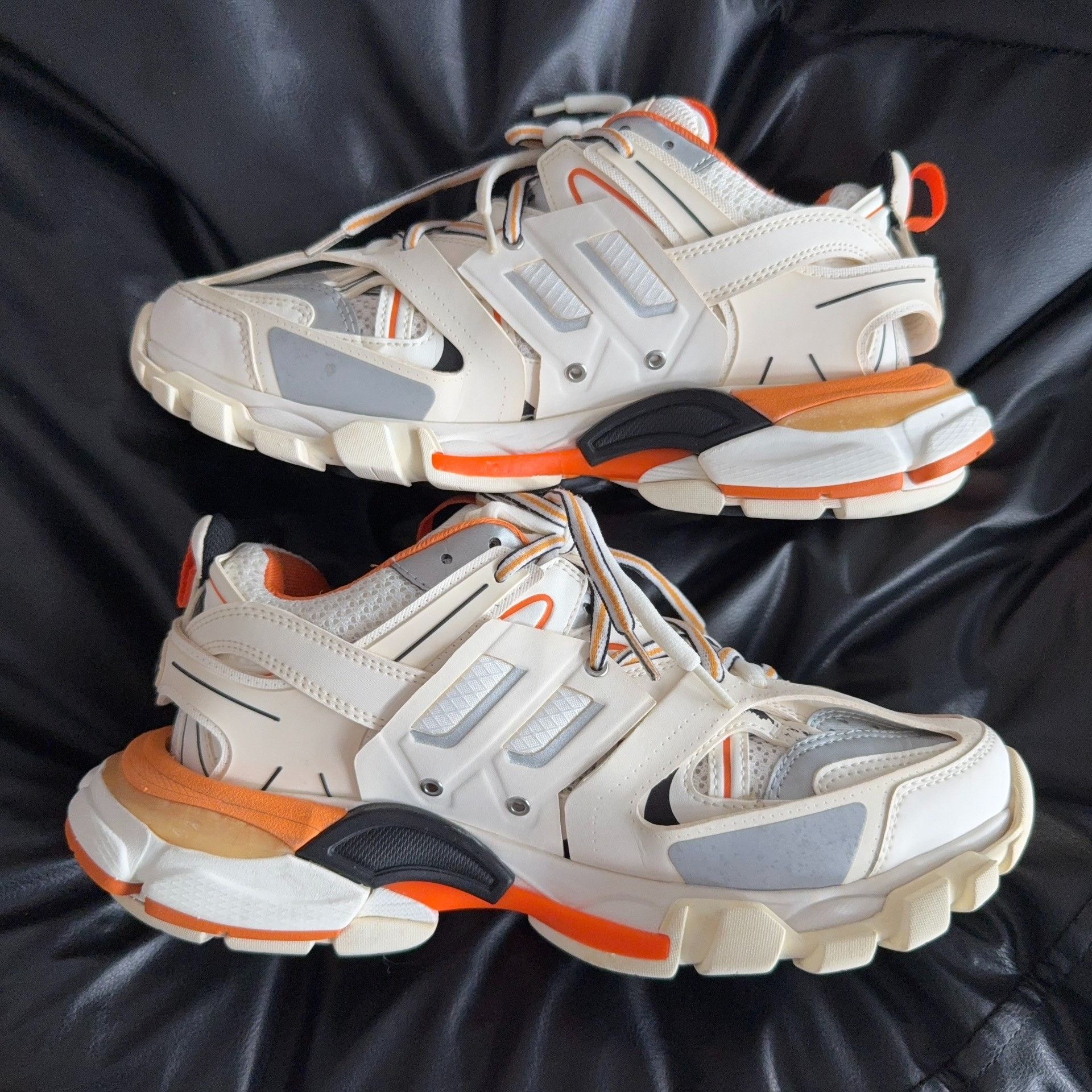 Balenciaga Balenciaga White Lowtop Sneakers 39 Women Size US 8.5 / IT 38.5 - 4 Thumbnail