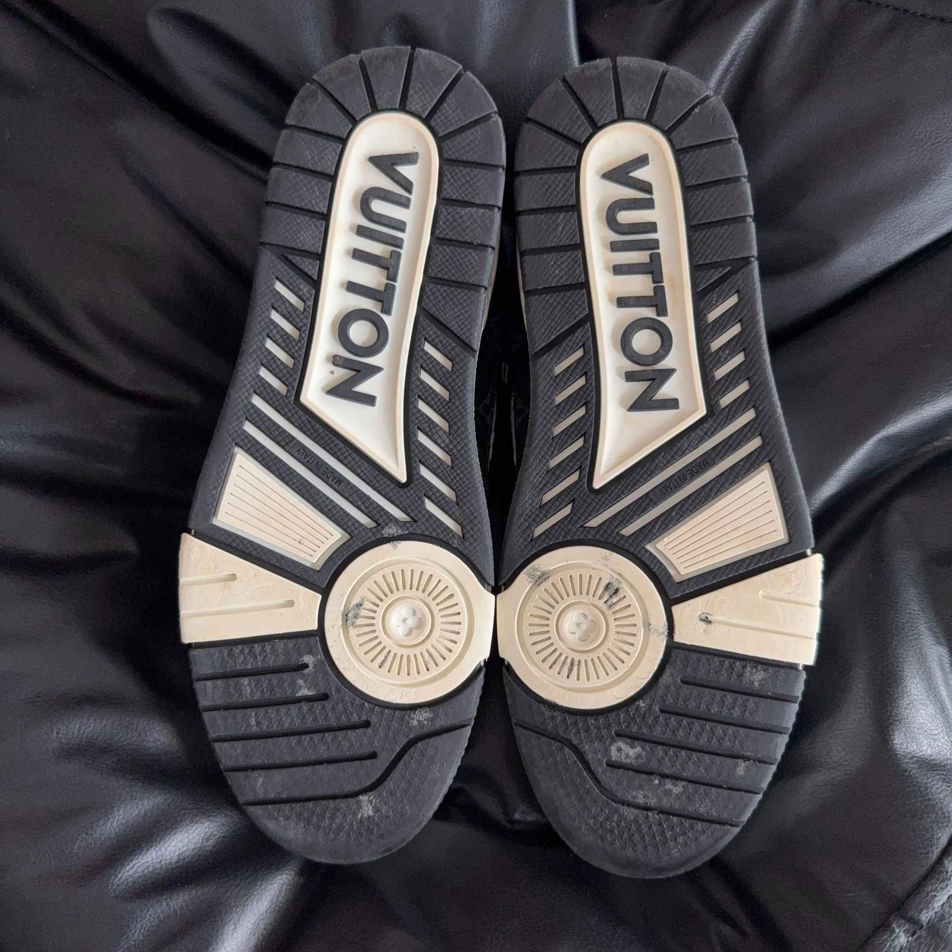 Louis Vuitton Louis Vuitton Training Denim Black Lowtop Sneakers Women Size US 9 / IT 39 - 5 Thumbnail