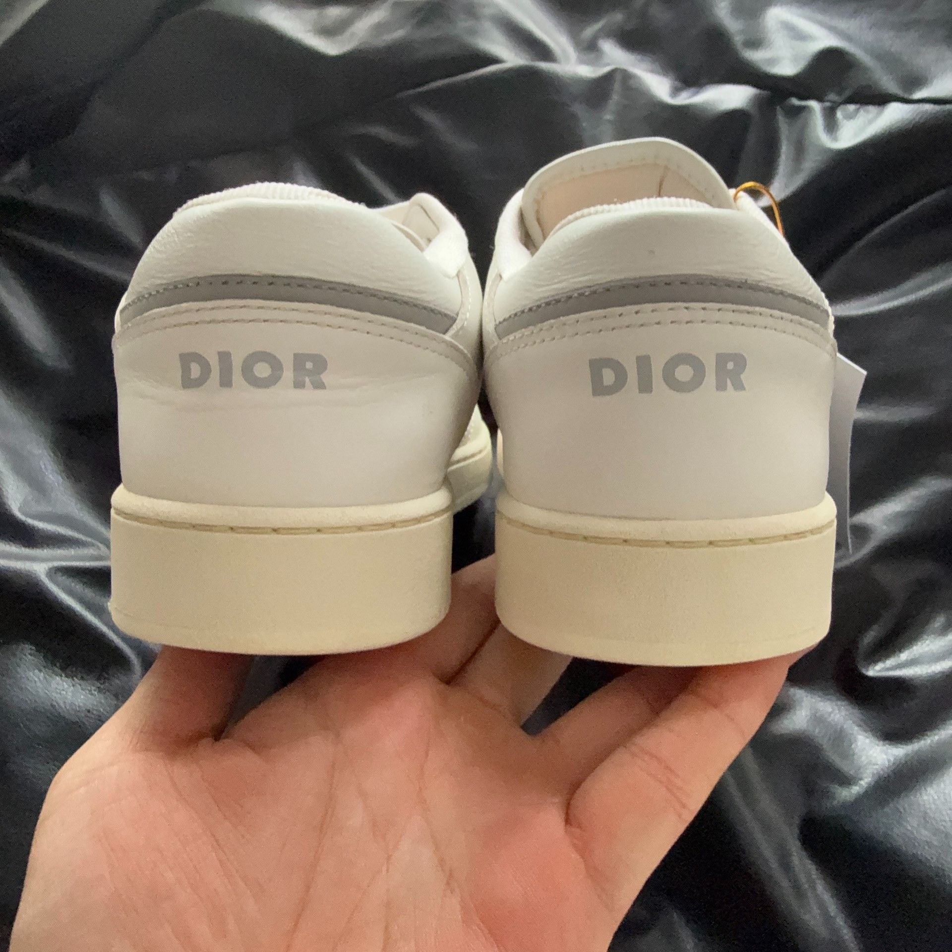 Dior Dior White Lowtop Sneakers 39 Women Size US 8.5 / IT 38.5 - 6 Thumbnail