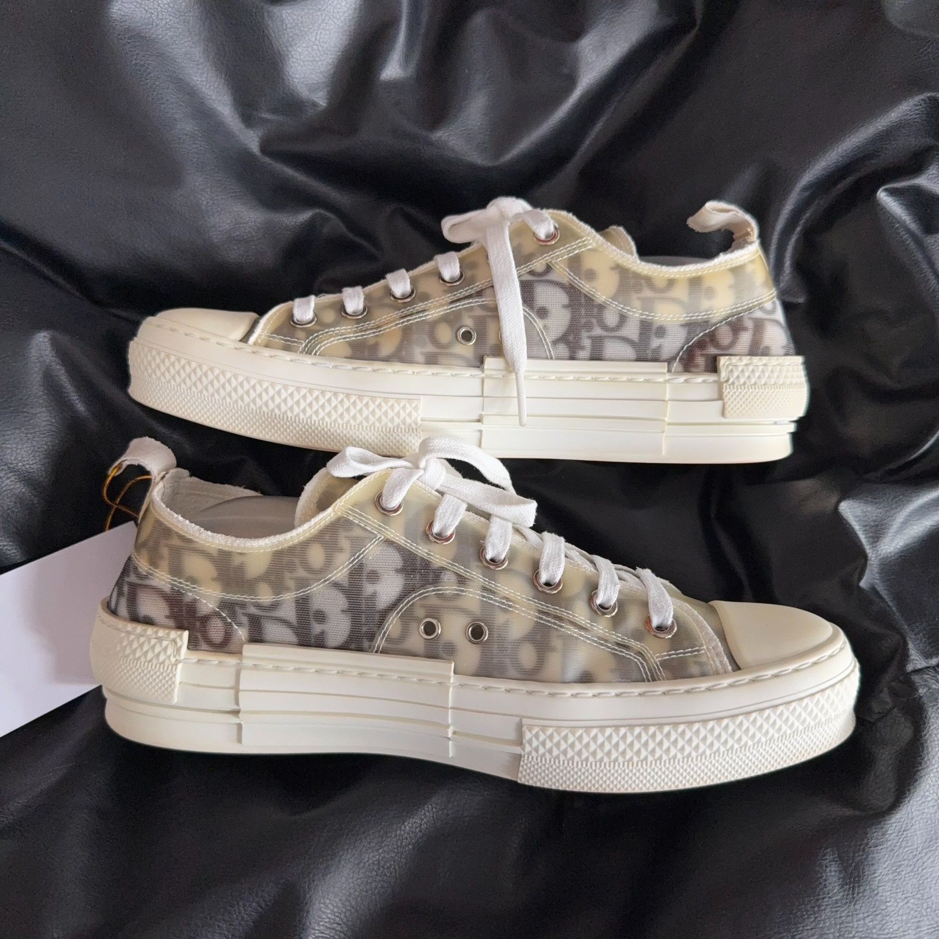 Dior Dior Lowtop Sneakers 39 Women Size US 8.5 / IT 38.5 - 6 Thumbnail