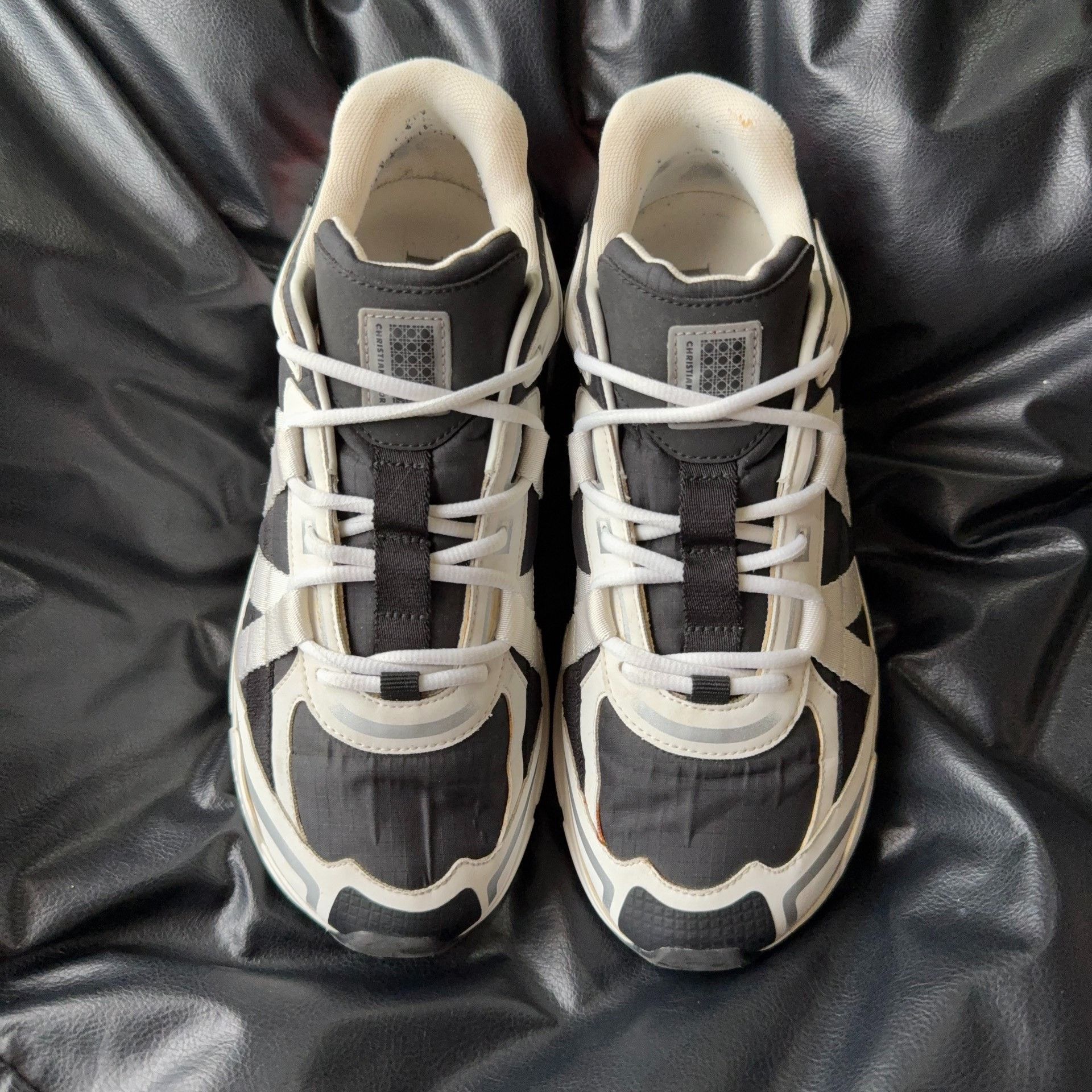 Dior Dior Black Lowtop Sneakers 39 Women Size US 8.5 / IT 38.5 - 2 Thumbnail