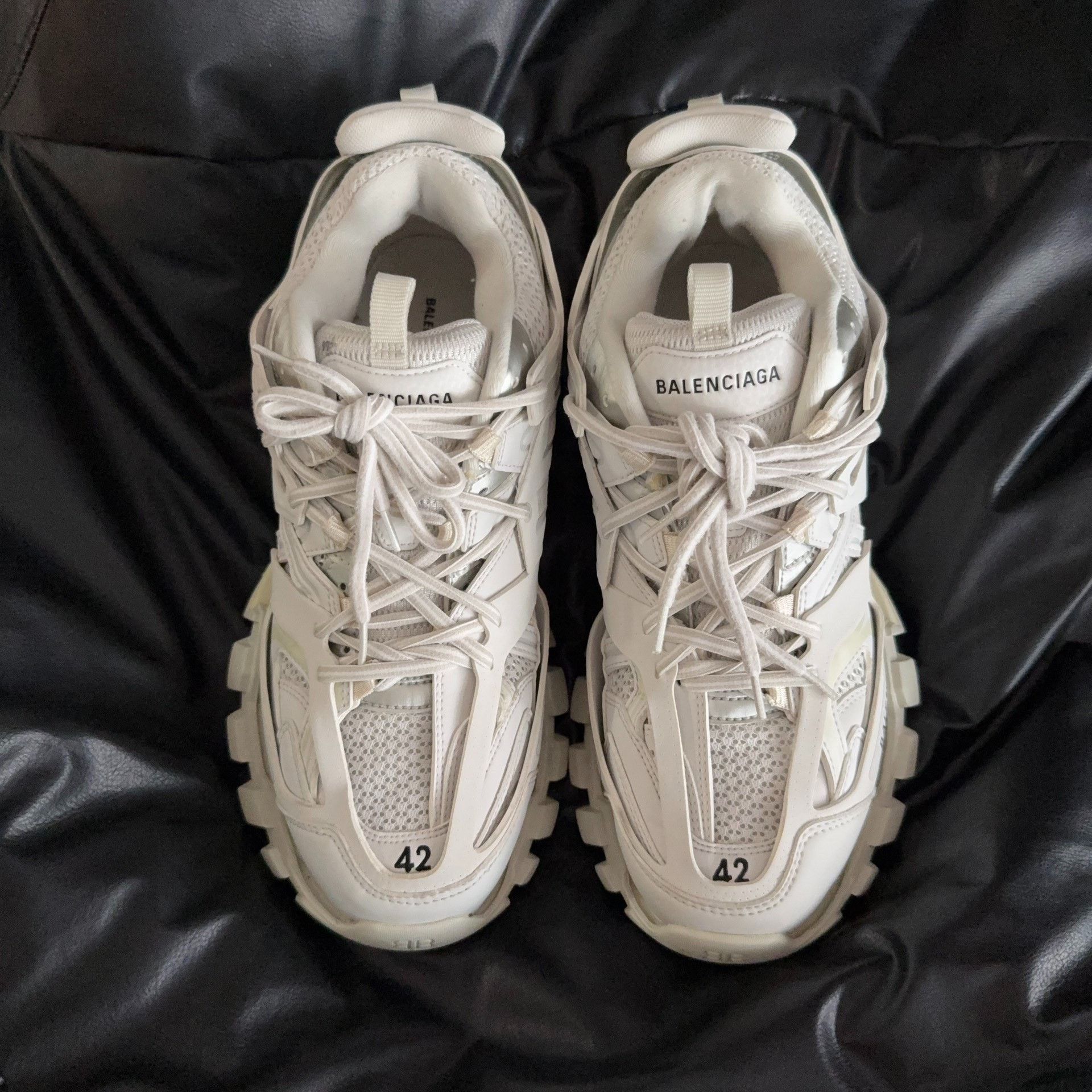 Balenciaga Balenciaga White Lowtop Sneakers 42 Men Size US 9 / EU 42 - 2 Thumbnail