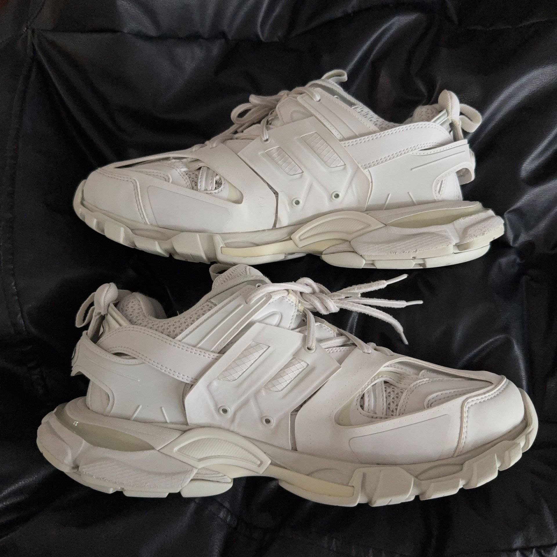 Balenciaga Balenciaga White Lowtop Sneakers 42 Men Size US 9 / EU 42 - 4 Thumbnail