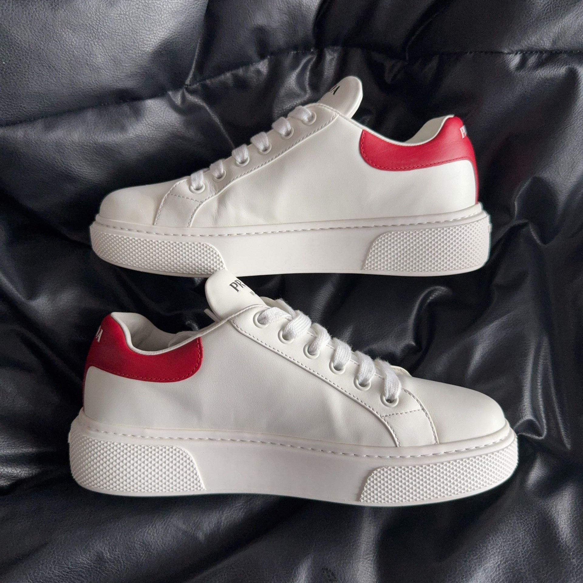 Prada Prada Red Lowtop Sneakers 36.5 Women Size US 6 / IT 36 - 6 Thumbnail