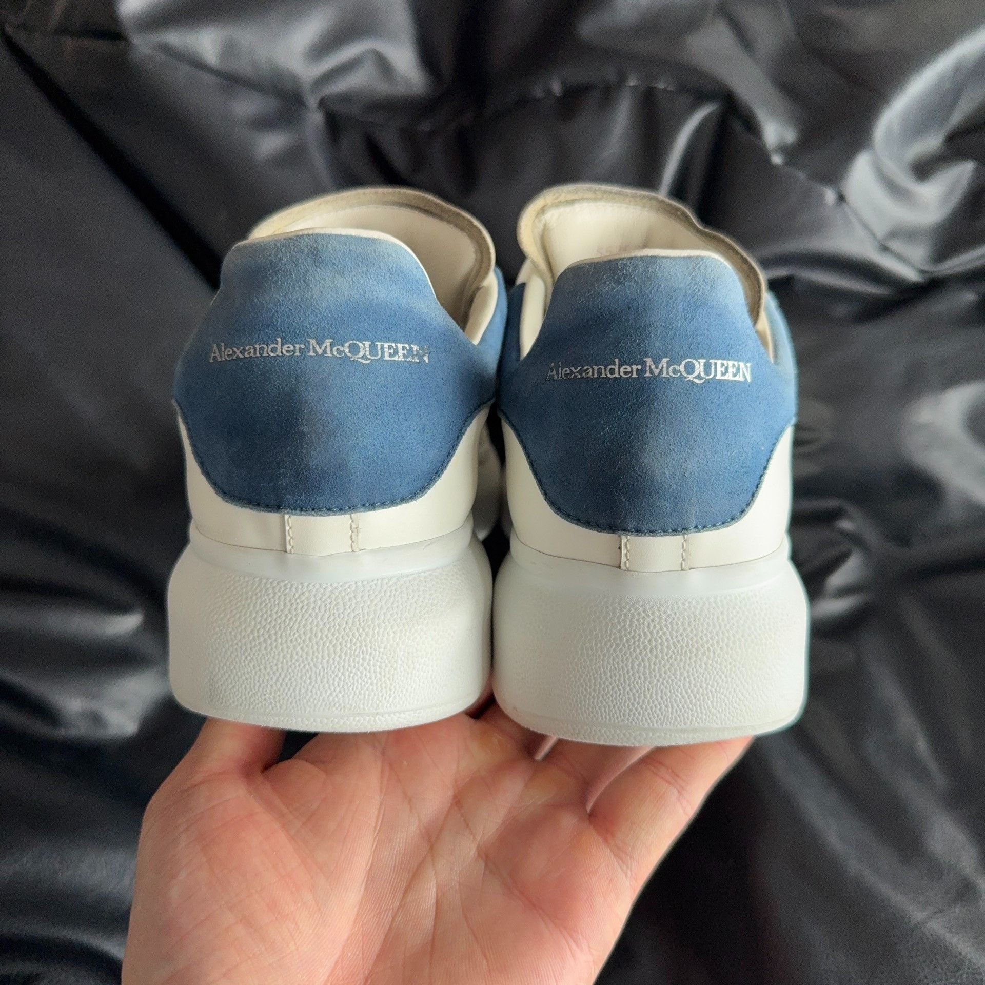 Alexander McQueen Alexander McQueen Blue Lowtop Sneakers 39 Women Size US 8.5 / IT 38.5 - 6 Thumbnail