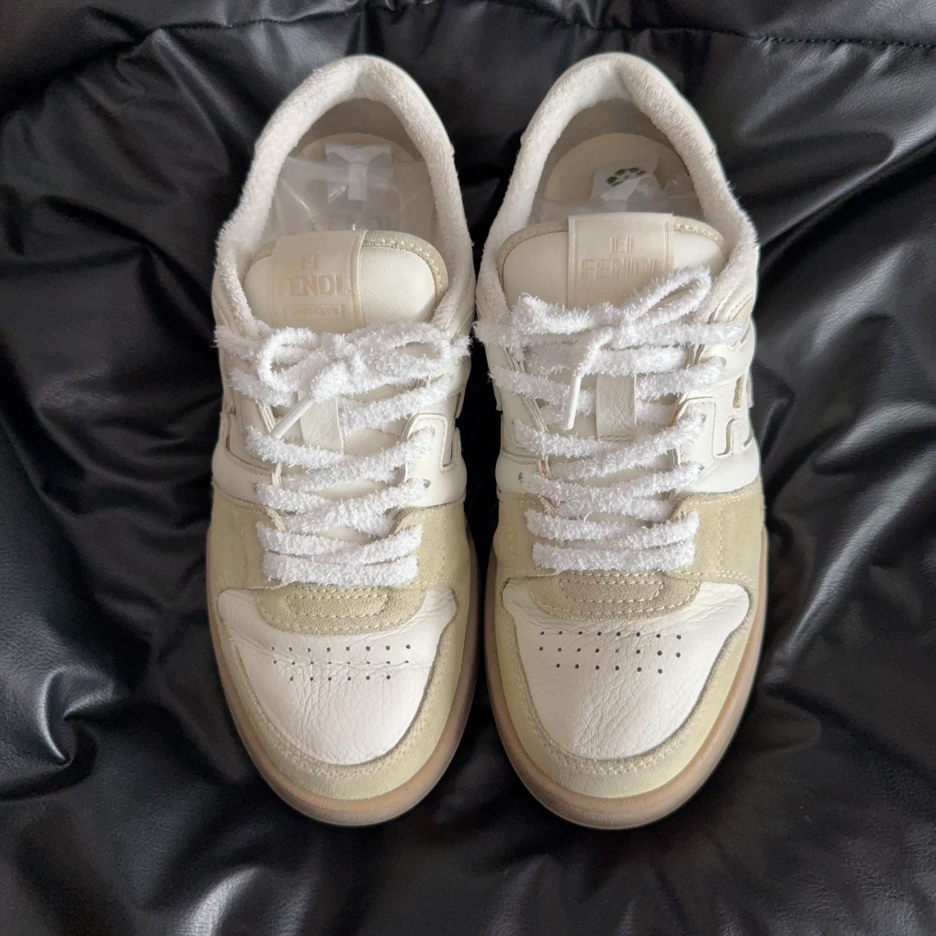 Fendi Fendi Lowtop Sneakers 42 Men Size US 9 / EU 42 - 2 Thumbnail