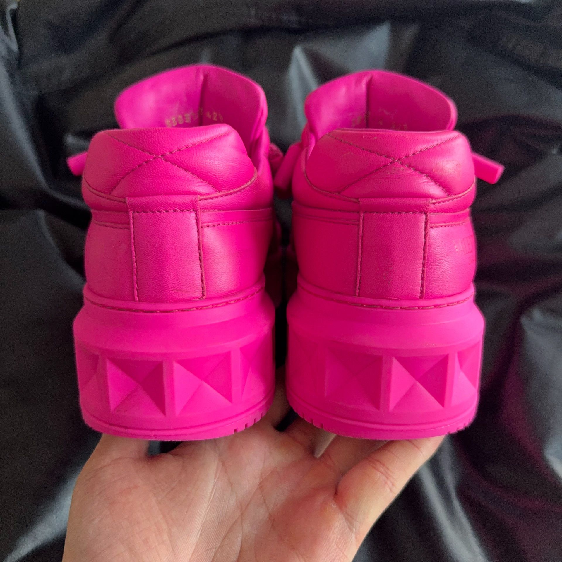Valentino Valentino Pink Lowtop Sneakers 42.5 Men Size US 9.5 / EU 42-43 - 3 Thumbnail