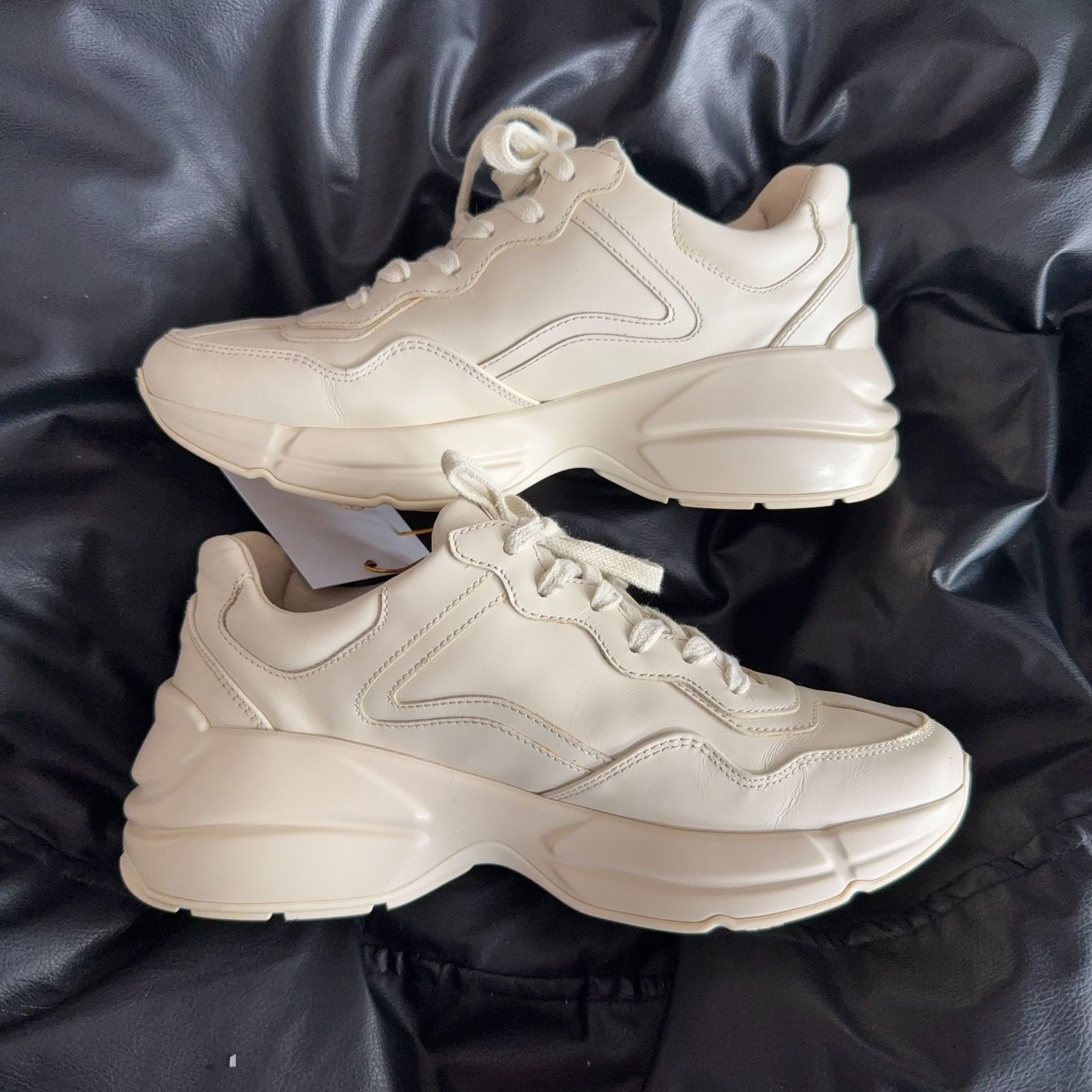 Gucci Gucci Lowtop Sneakers 37 Women Size US 6.5 / IT 36.5 - 6 Thumbnail