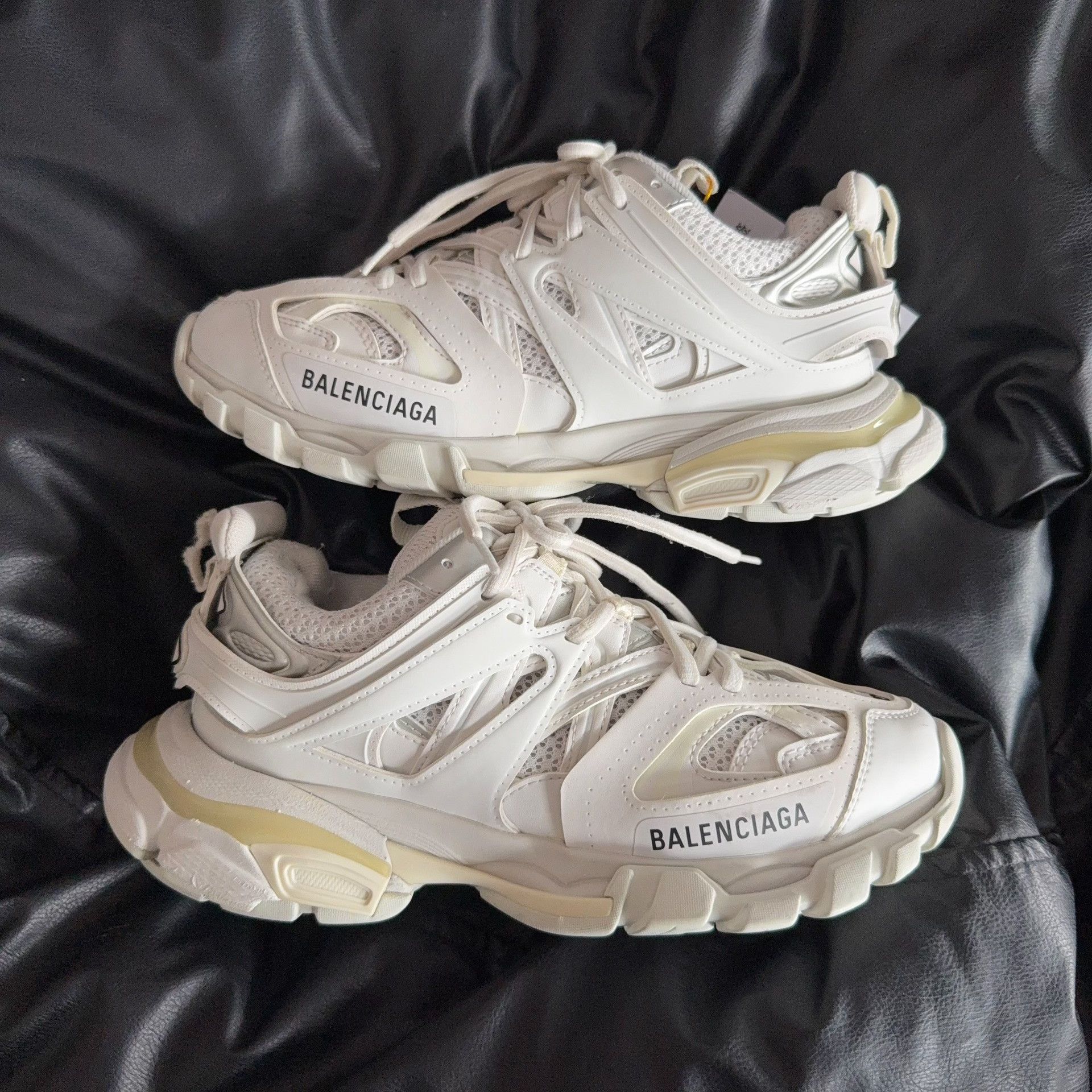 Balenciaga Balenciaga White Lowtop Sneakers 37 Women Size US 6.5 / IT 36.5 - 5 Thumbnail