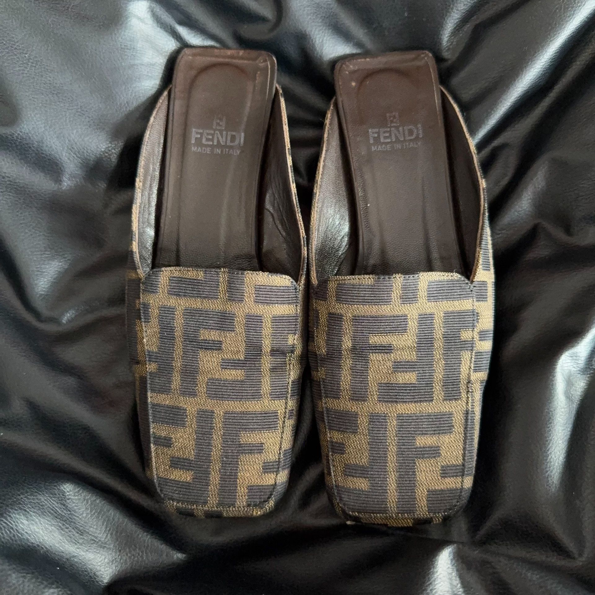 Fendi Fendi Sandals 35.5 Women Size US 5 / IT 35 - 2 Thumbnail
