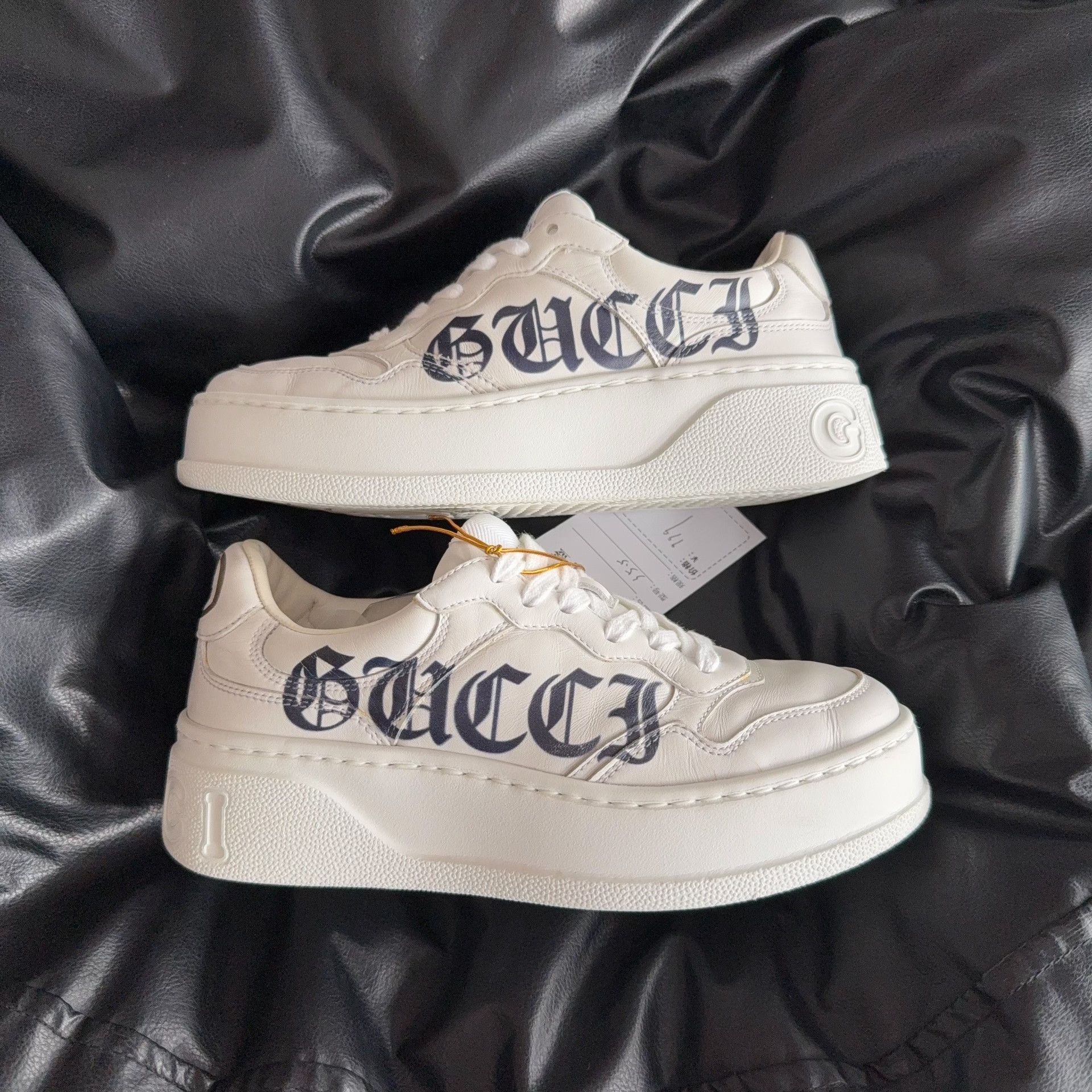 Gucci Gucci Lowtop Sneakers 35.5 Women Size US 5 / IT 35 - 5 Thumbnail