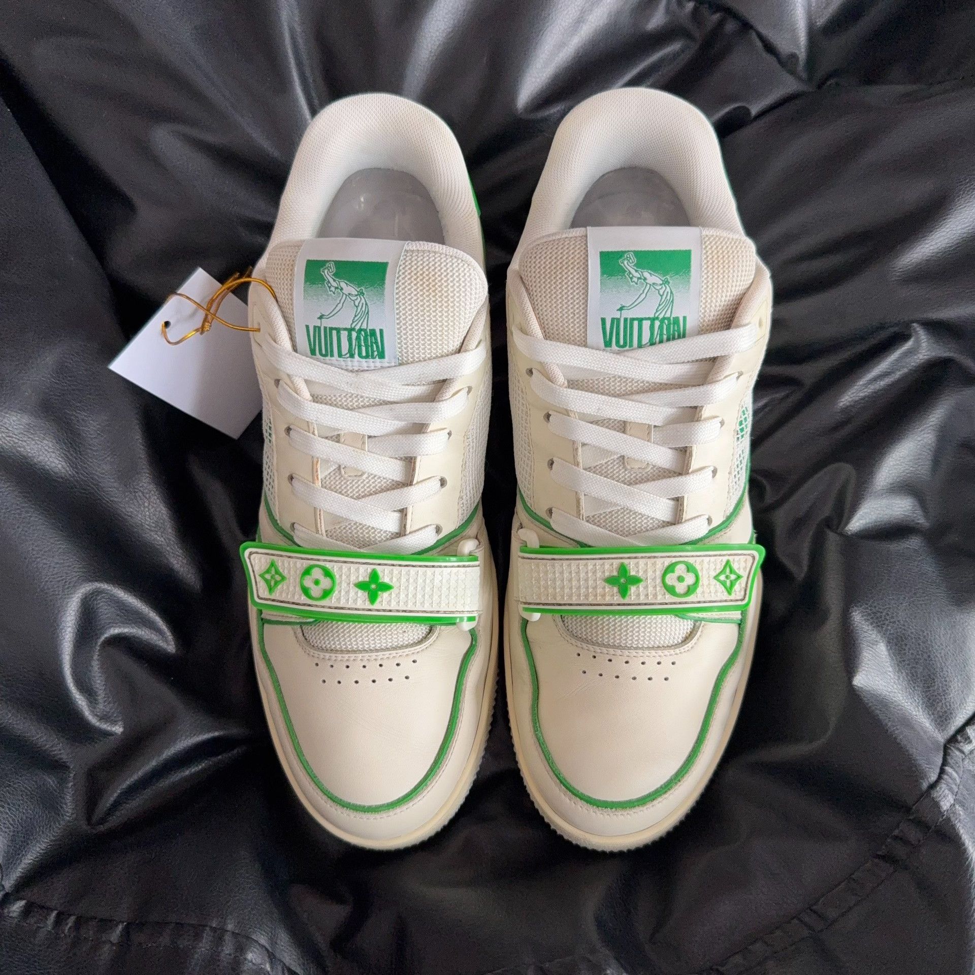 Louis Vuitton Louis Vuitton Training Green Lowtop Sneakers 41.5 Men Size US 9 / EU 42 - 2 Thumbnail