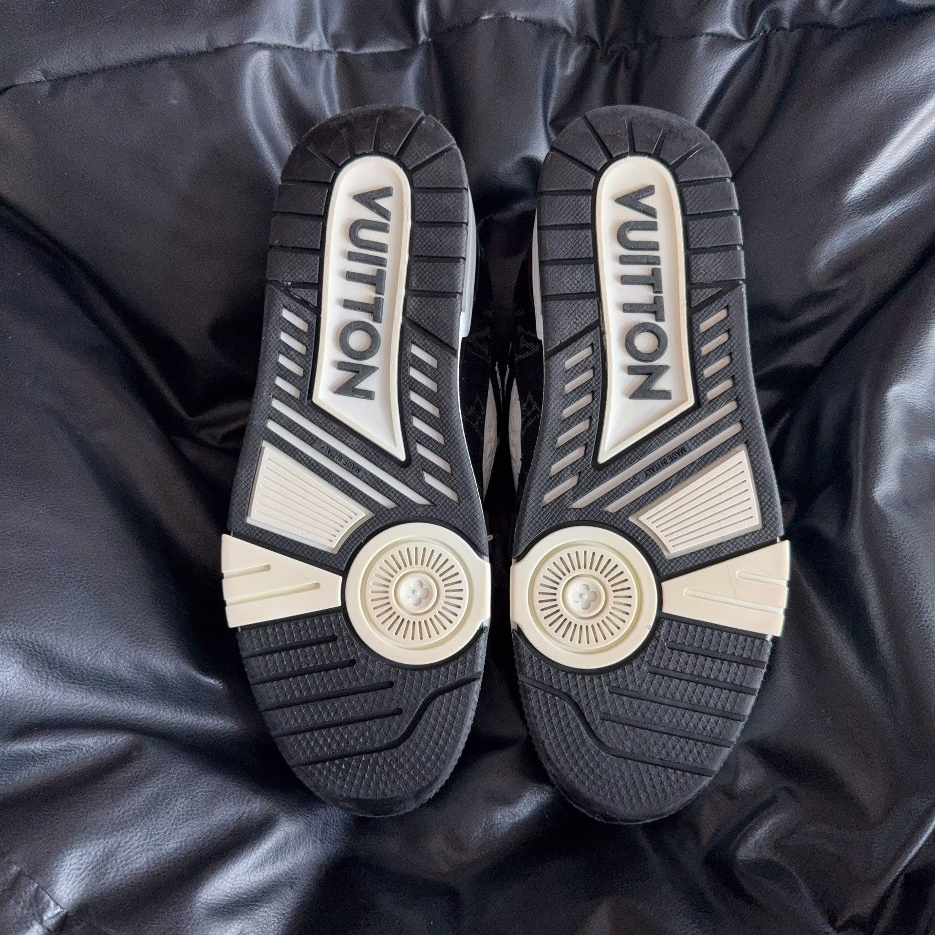 Louis Vuitton Louis Vuitton Training Denim Black Lowtop Sneakers 41.5 Men Size US 9 / EU 42 - 4 Thumbnail