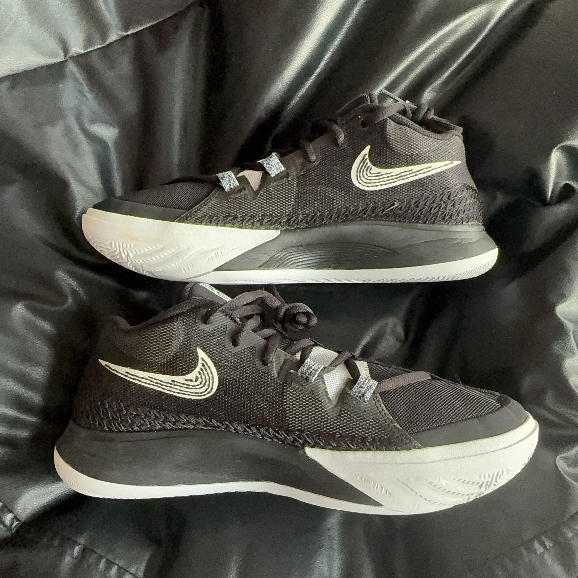 Nike Nike Black Lowtop Sneakers 42 Men Size US 9 / EU 42 - 6 Thumbnail