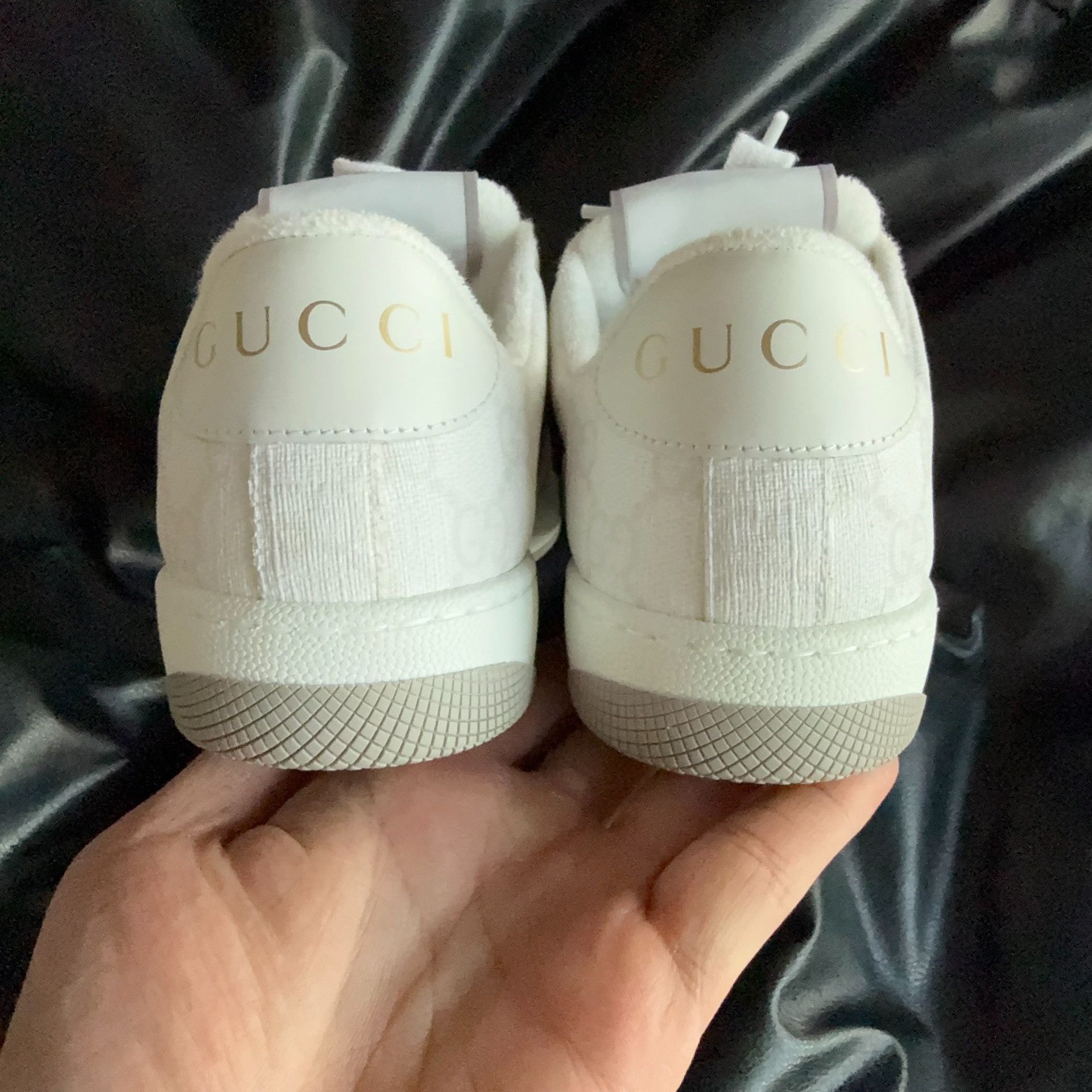 Gucci Gucci Gray Lowtop Sneakers 35.5 Women Size US 5 / IT 35 - 3 Thumbnail