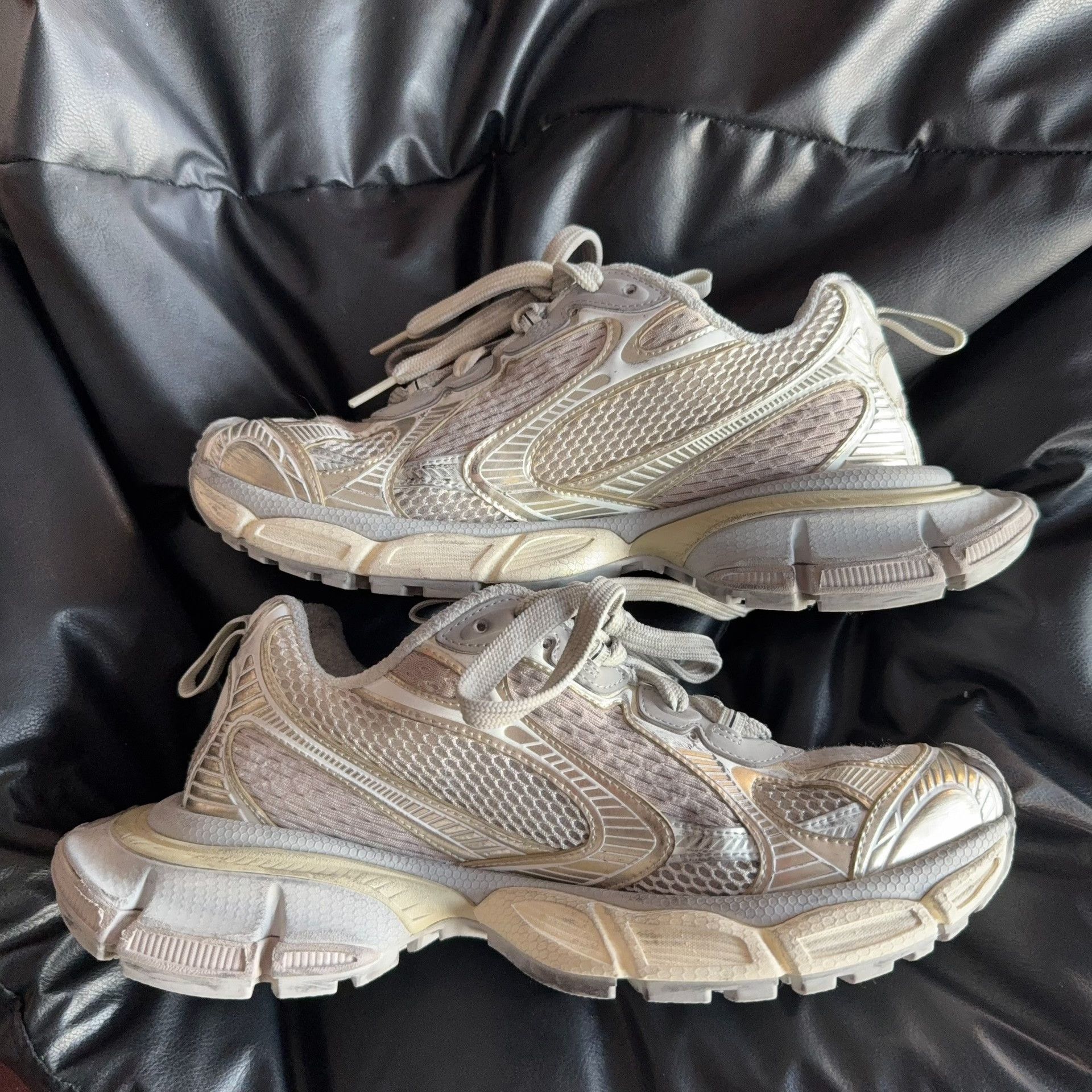 Balenciaga Balenciaga Beige Lowtop Sneakers XXXL Men Size US 10 / EU 43 - 6 Thumbnail