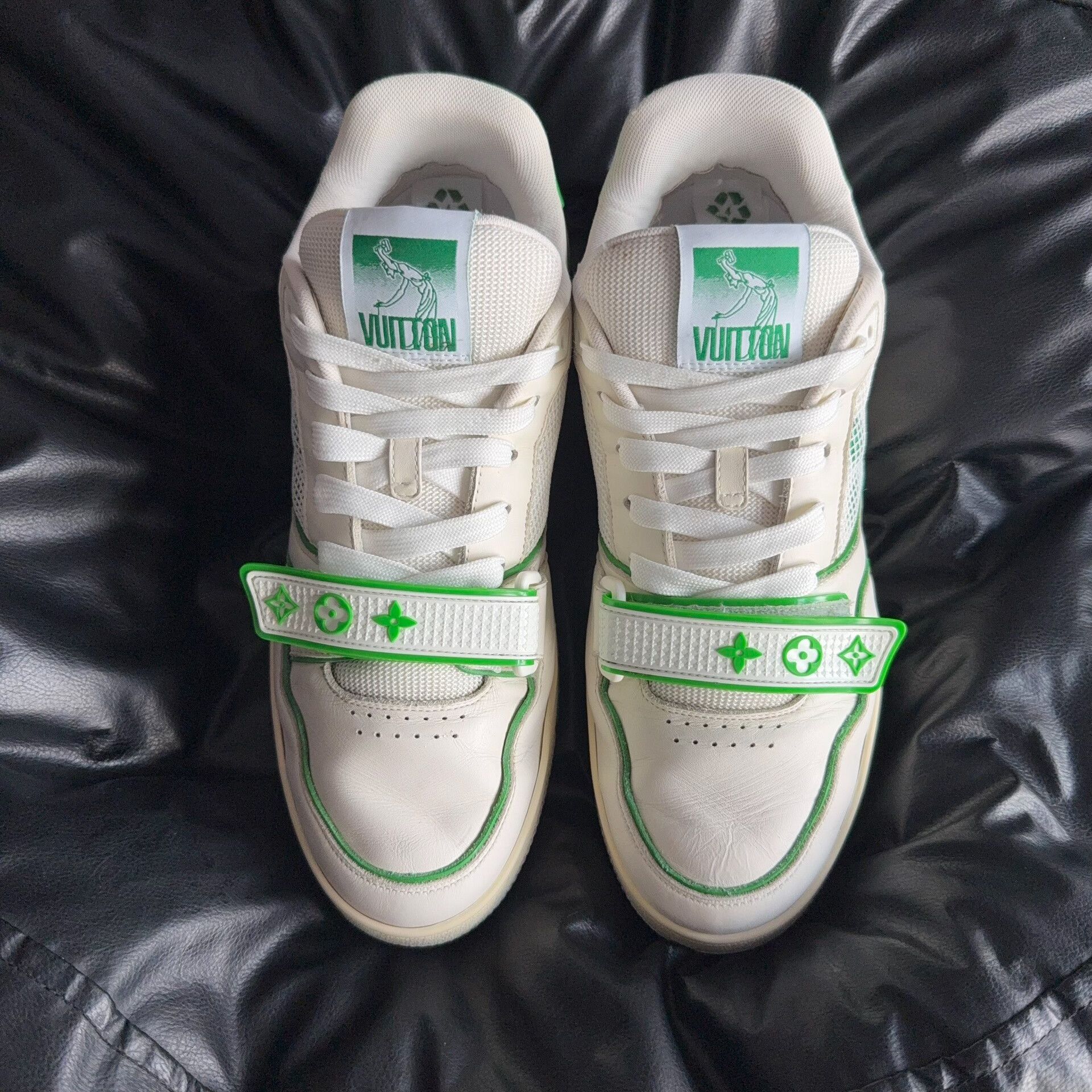 Louis Vuitton Louis Vuitton Training Green Lowtop Sneakers 42 Men Size US 9 / EU 42 - 2 Thumbnail
