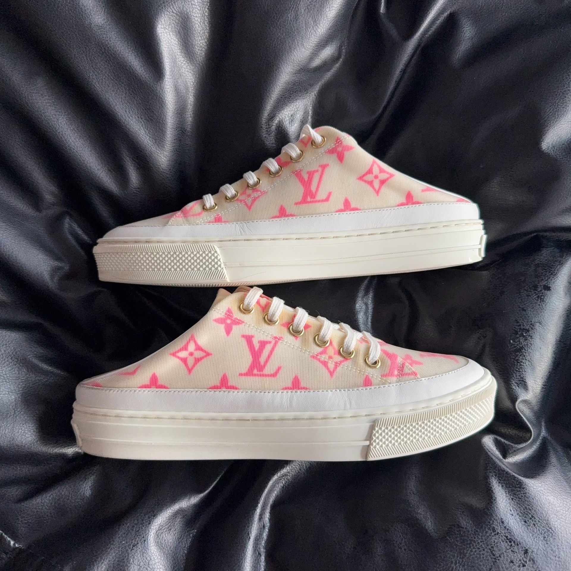 Louis Vuitton Louis Vuitton Pink Lowtop Sneakers 36 Women Size US 6 / IT 36 - 5 Thumbnail