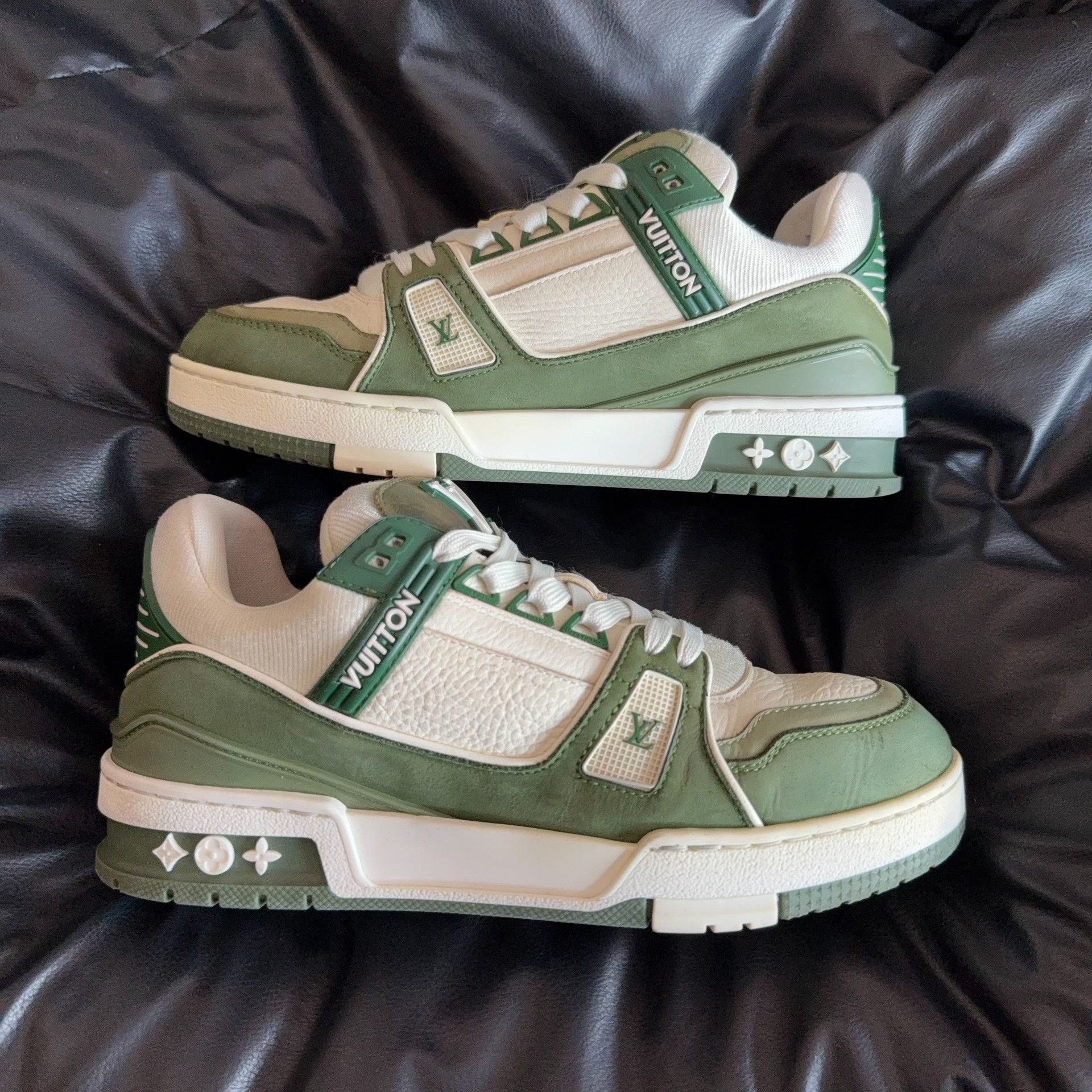 Louis Vuitton Louis Vuitton Training Green Lowtop Sneakers 38 Women Size US 7.5 / IT 37.5 - 5 Thumbnail