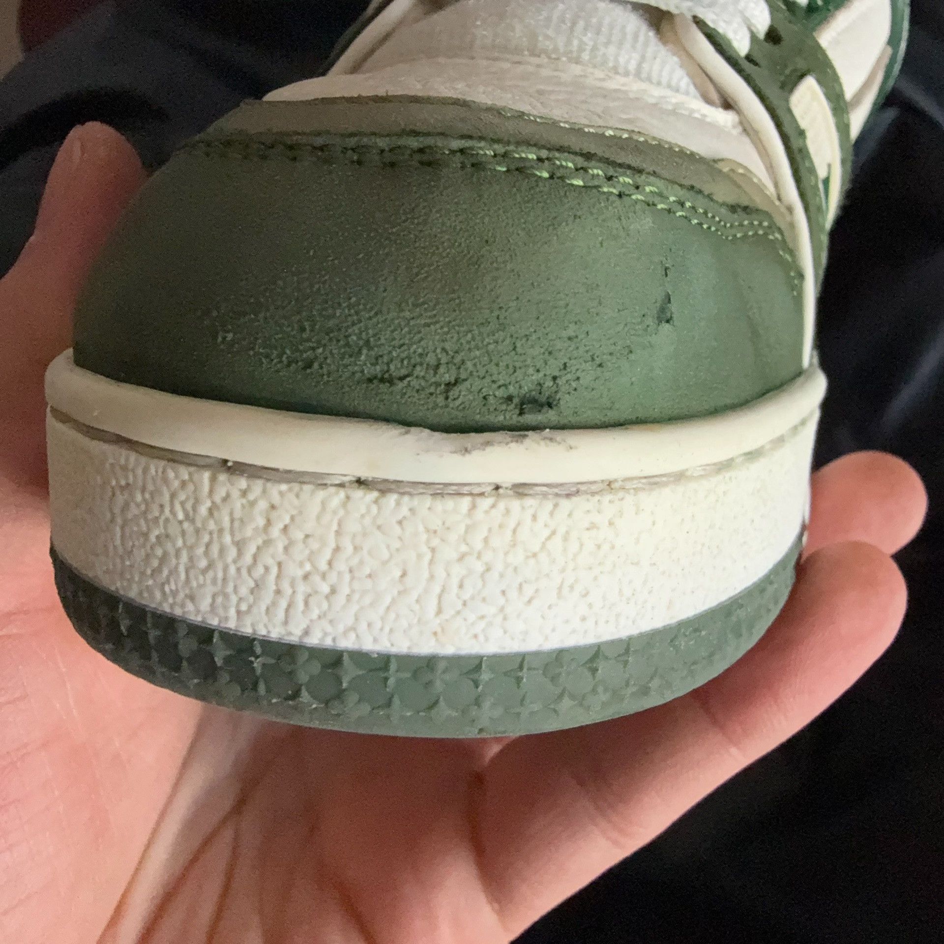 Louis Vuitton Louis Vuitton Training Green Lowtop Sneakers 38 Women Size US 7.5 / IT 37.5 - 7 Thumbnail