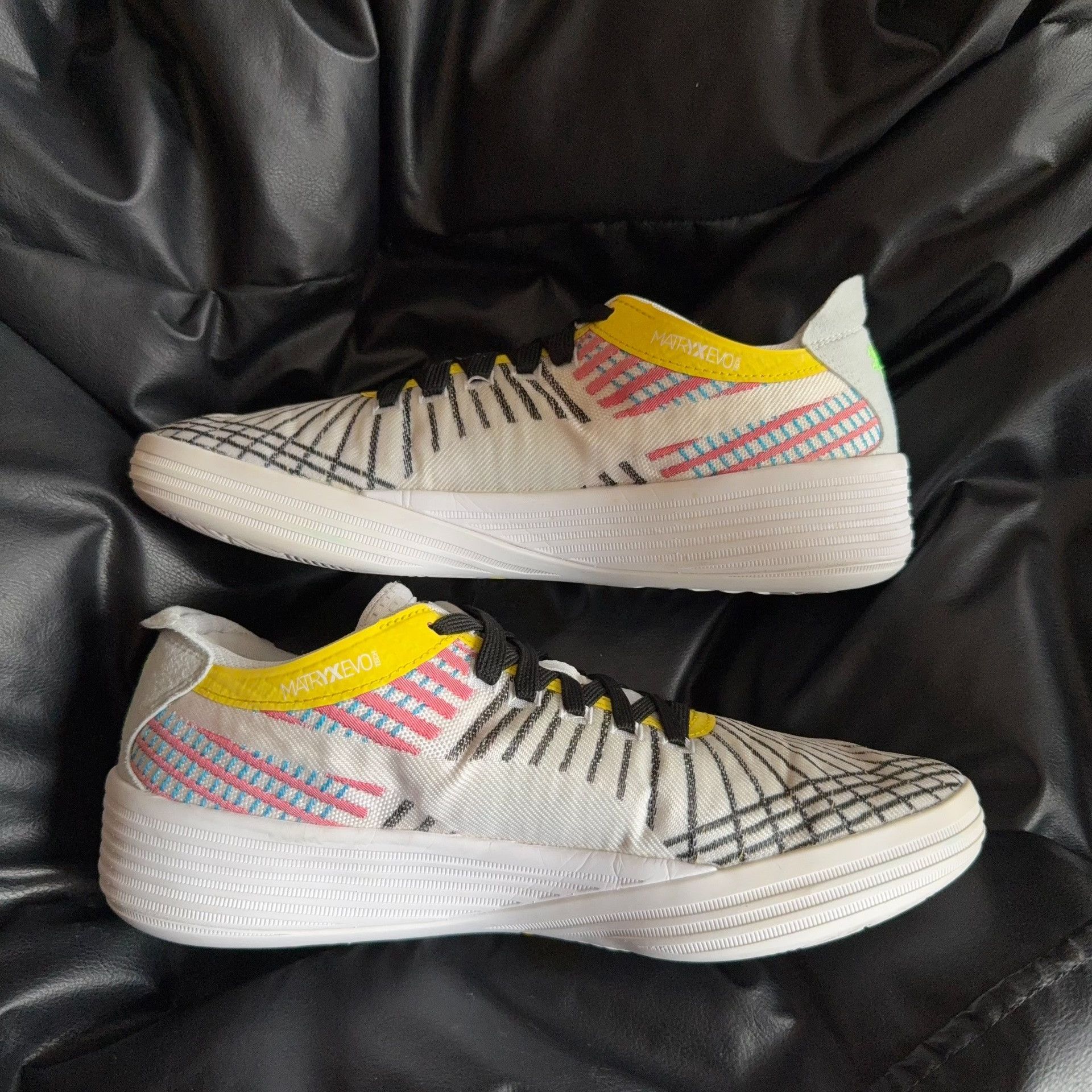 Other Beige Lowtop Sneakers 42 Men Size US 9 / EU 42 - 6 Thumbnail