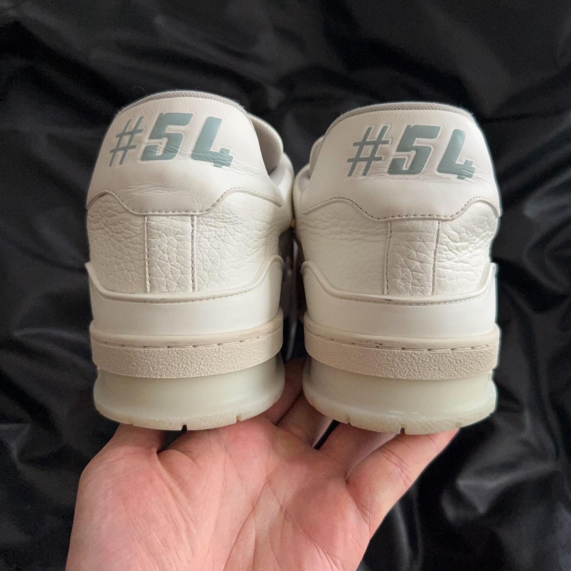Louis Vuitton Louis Vuitton Training White Lowtop Sneakers 44 Men Size US 10.5 / EU 43-44 - 3 Thumbnail