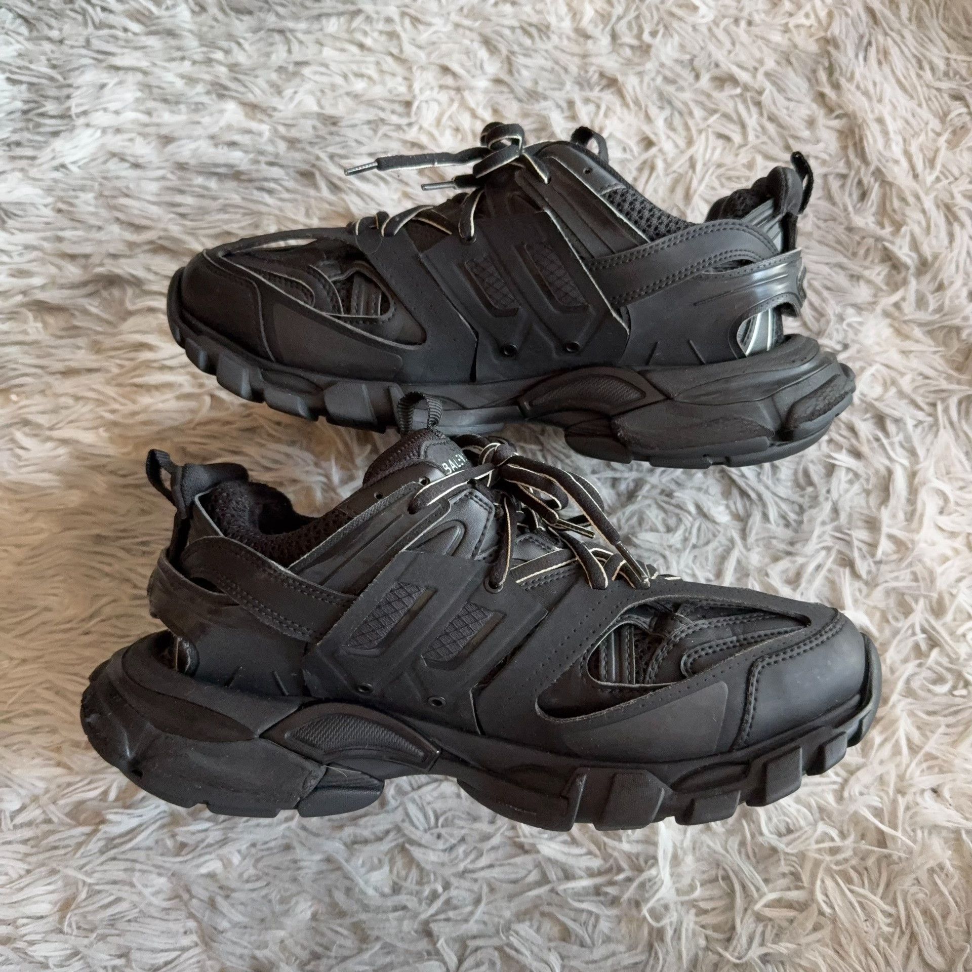 Balenciaga Balenciaga Black Lowtop Sneakers 40 Men Size US 7.5 / EU 40-41 - 5 Thumbnail