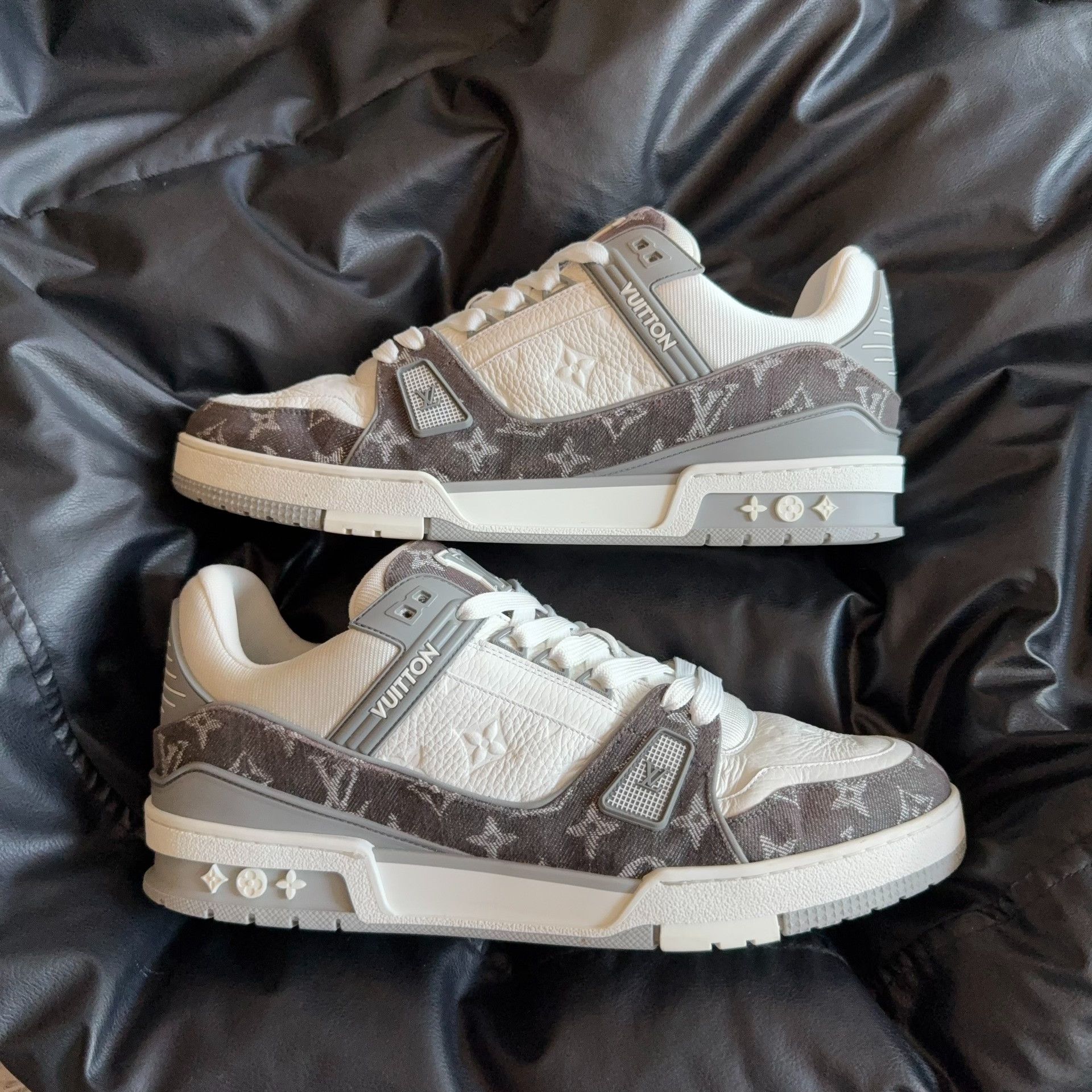 Louis Vuitton Louis Vuitton Training Denim White Lowtop Sneakers 44.5 Men Size US 11 / EU 44 - 6 Thumbnail
