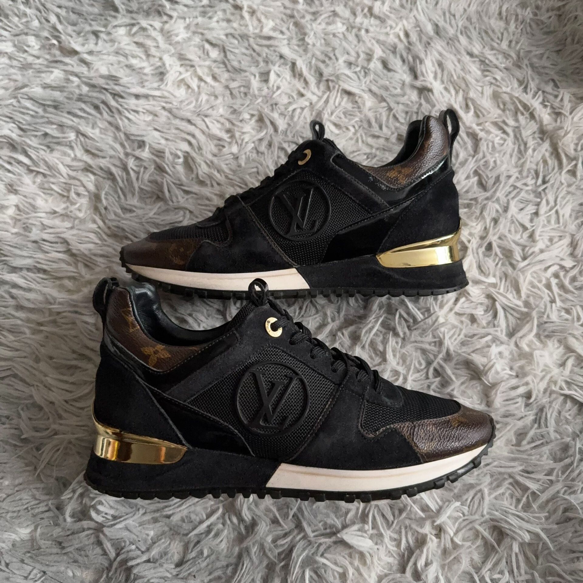 Louis Vuitton Louis Vuitton Lowtop Sneakers 36.5 Women Size US 6 / IT 36 - 5 Thumbnail