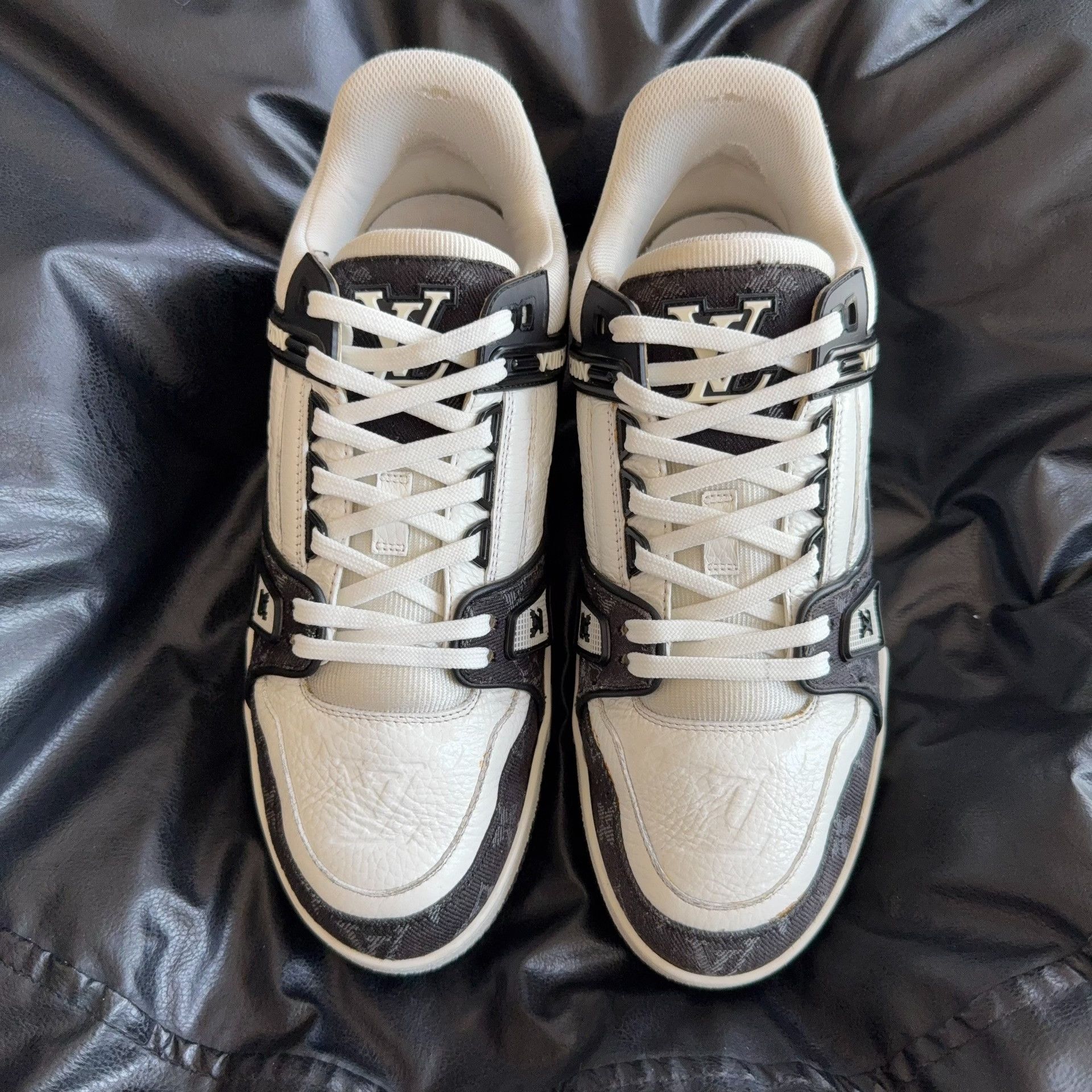 Louis Vuitton Louis Vuitton Training Denim Black Lowtop Sneakers 6 Men Size US 6 / EU 39 - 2 Thumbnail