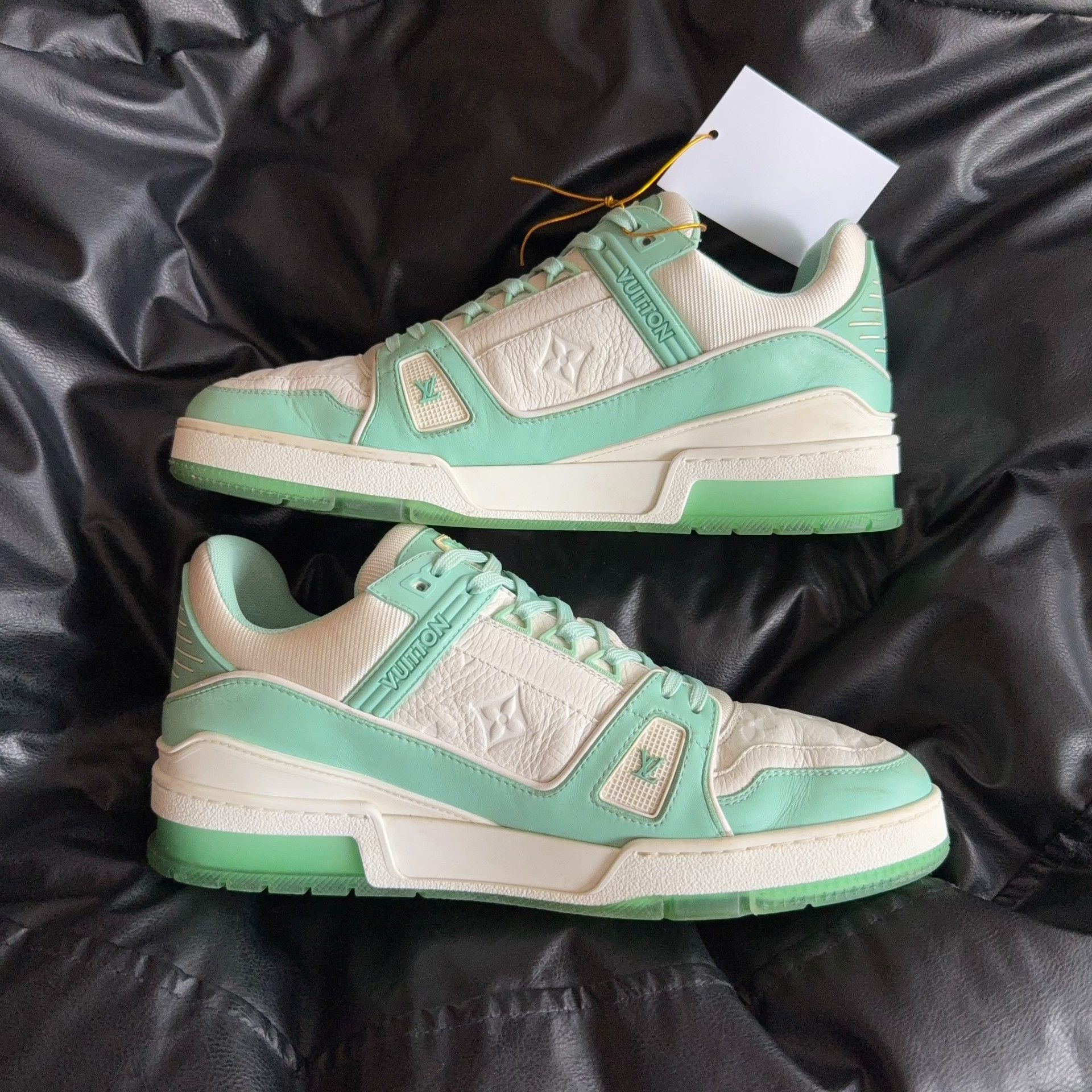 Louis Vuitton Louis Vuitton Training Green Lowtop Sneakers 7 Men Size US 7 / EU 40 - 6 Thumbnail