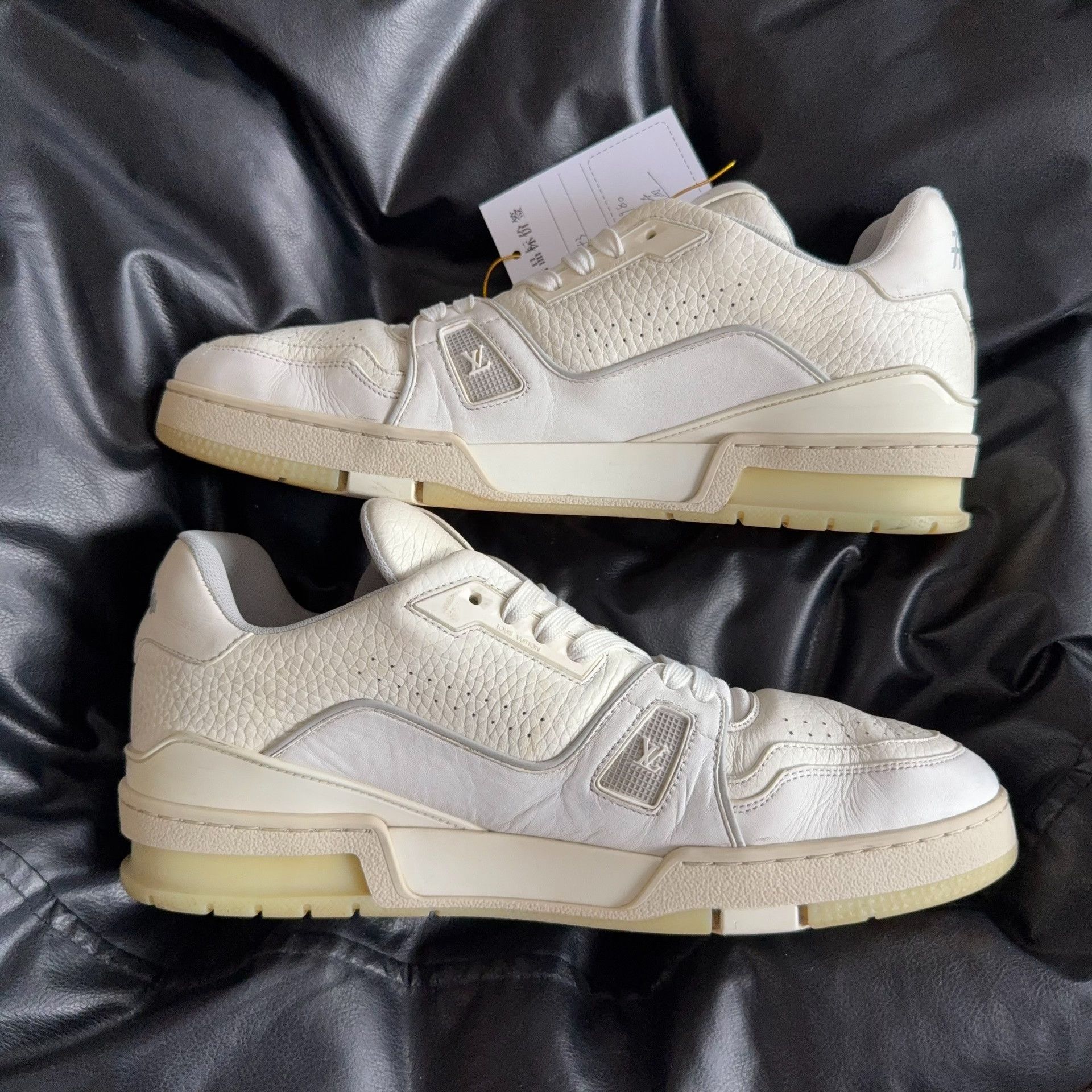 Louis Vuitton Louis Vuitton Training White Lowtop Sneakers 43 Men Size US 10 / EU 43 - 6 Thumbnail