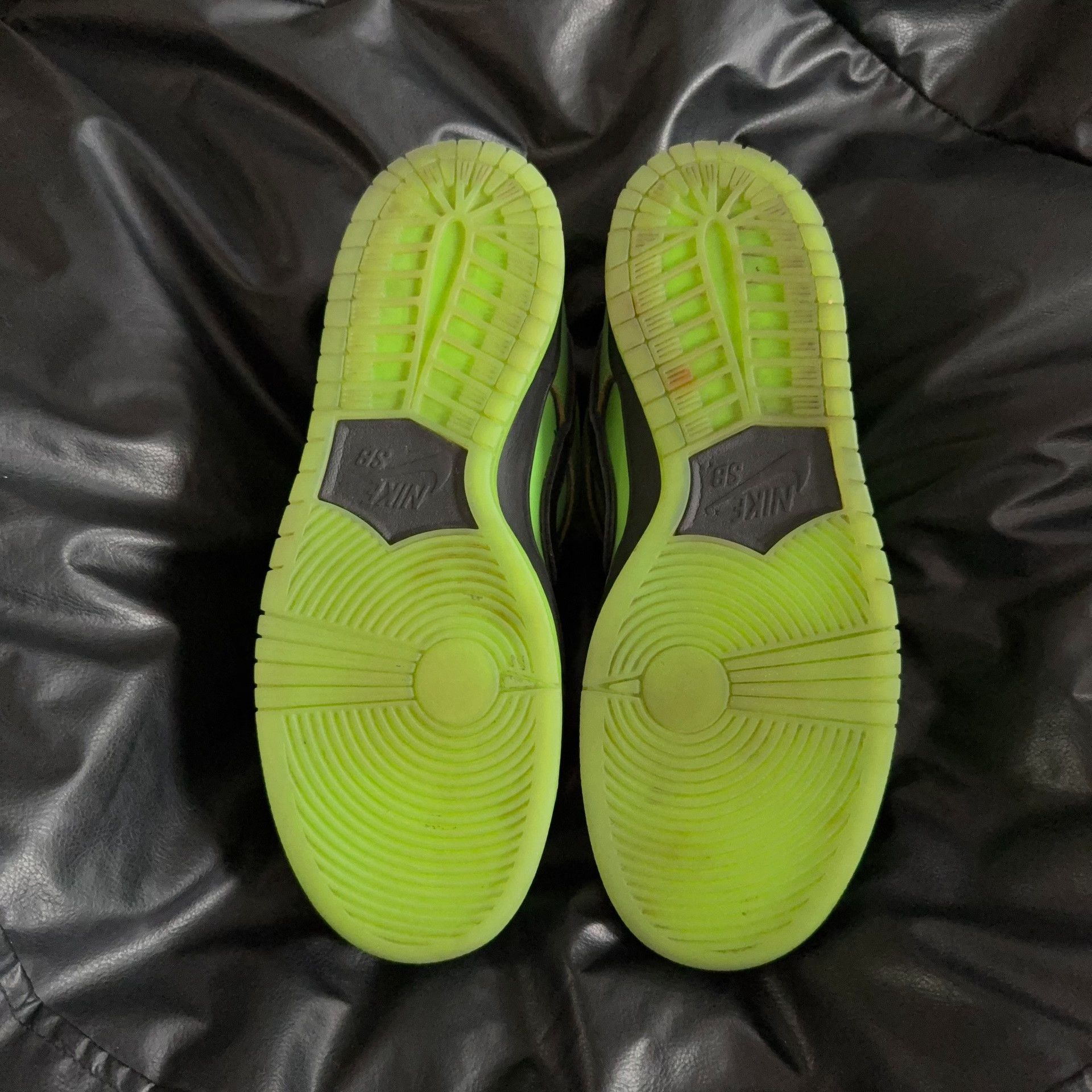 Nike Nike Lowtop Sneakers 42.5 Men Size US 9.5 / EU 42-43 - 4 Thumbnail