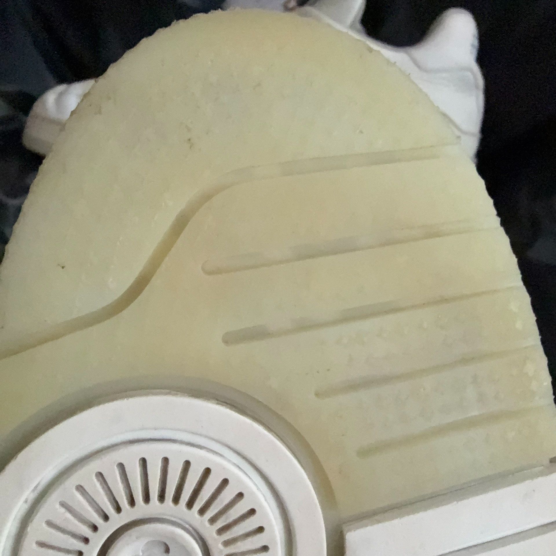 Louis Vuitton Louis Vuitton Training White Lowtop Sneakers 44 Men Size US 10.5 / EU 43-44 - 7 Thumbnail