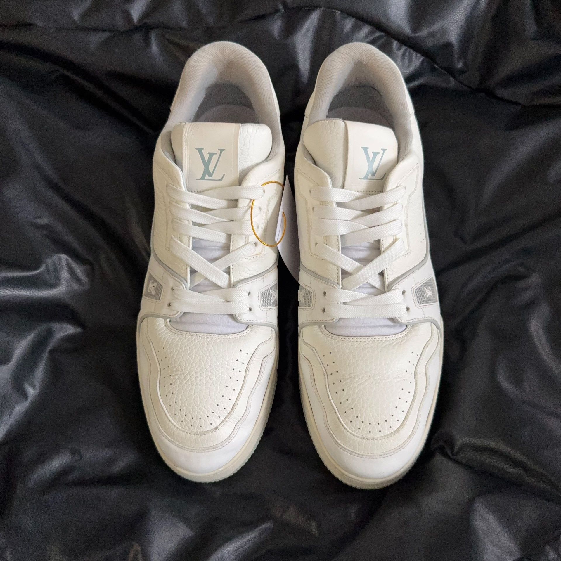 Louis Vuitton Louis Vuitton Training White Lowtop Sneakers 44 Men Size US 10.5 / EU 43-44 - 2 Thumbnail