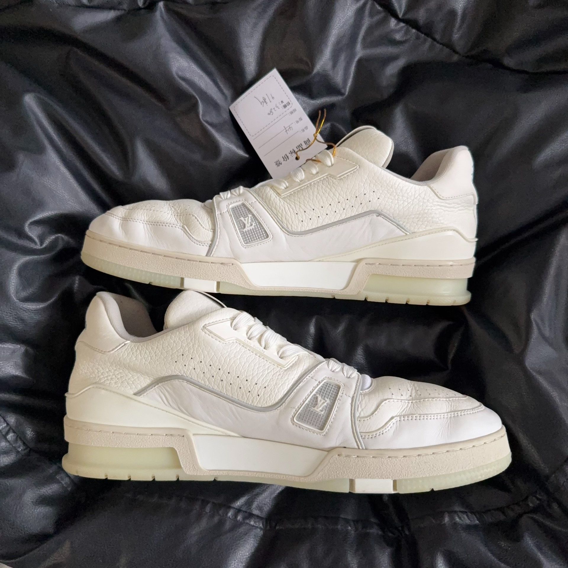 Louis Vuitton Louis Vuitton Training White Lowtop Sneakers 44 Men Size US 10.5 / EU 43-44 - 6 Thumbnail