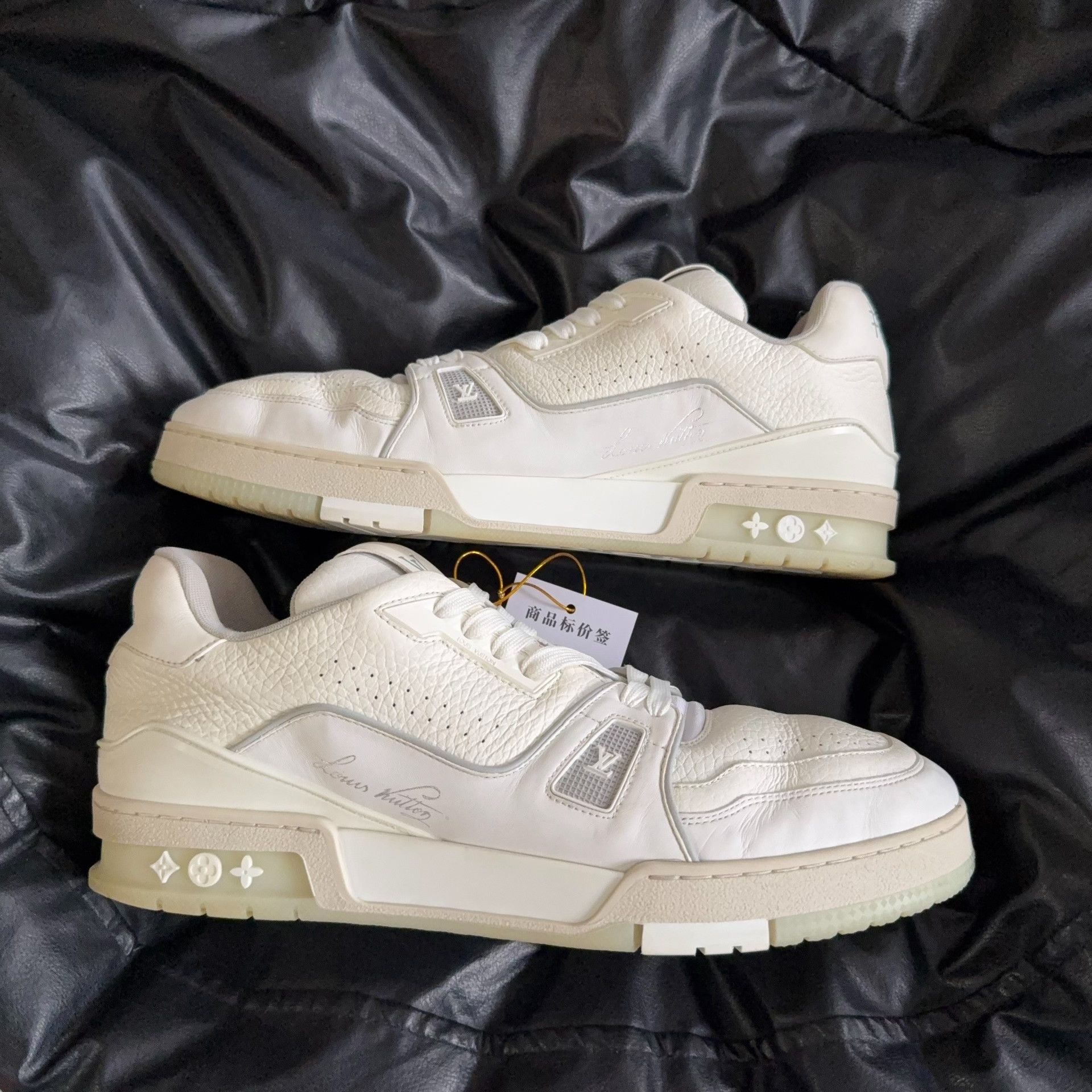 Louis Vuitton Louis Vuitton Training White Lowtop Sneakers 44 Men Size US 10.5 / EU 43-44 - 5 Thumbnail