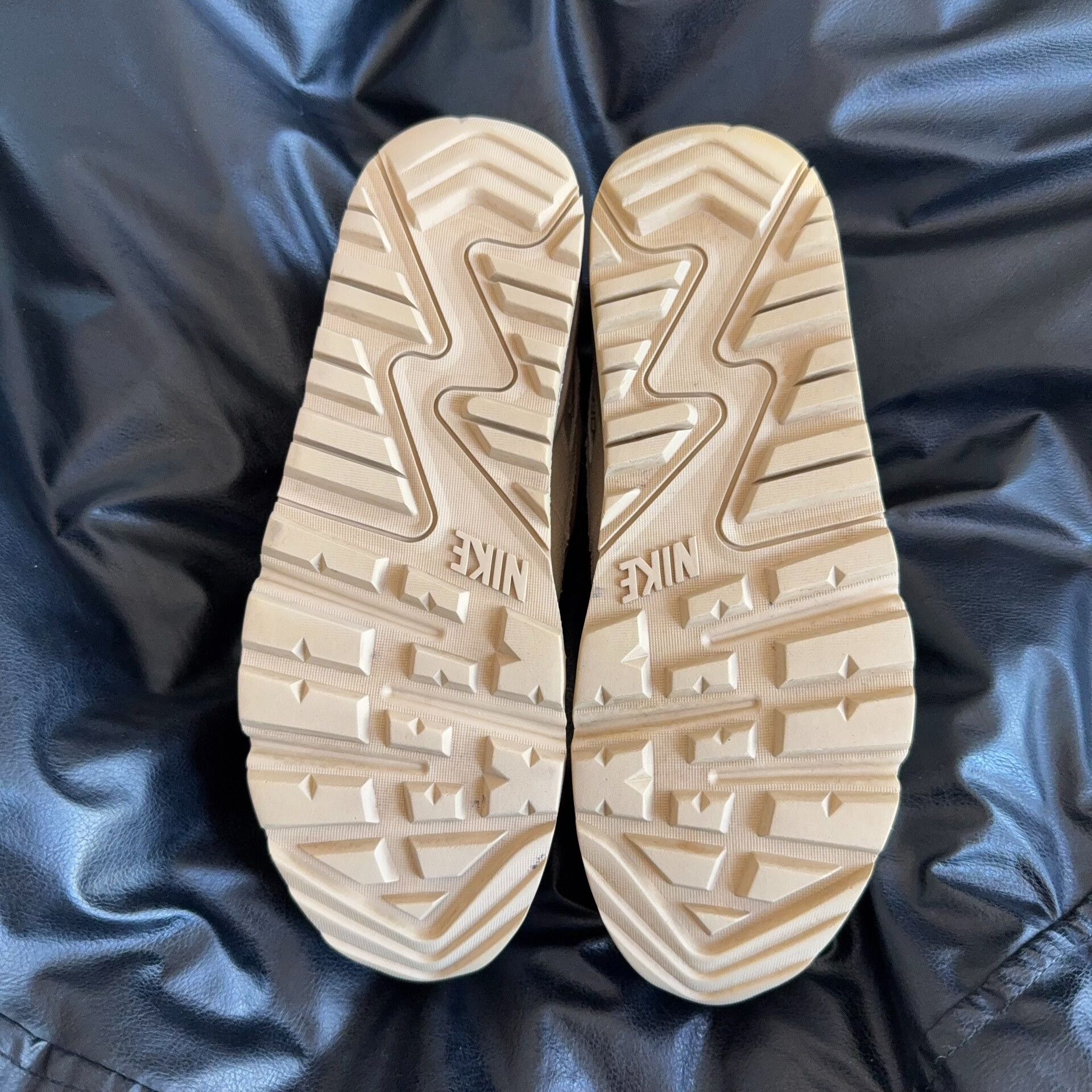 Nike Nike Lowtop Sneakers 41 Men Size US 8.5 / EU 41-42 - 4 Thumbnail
