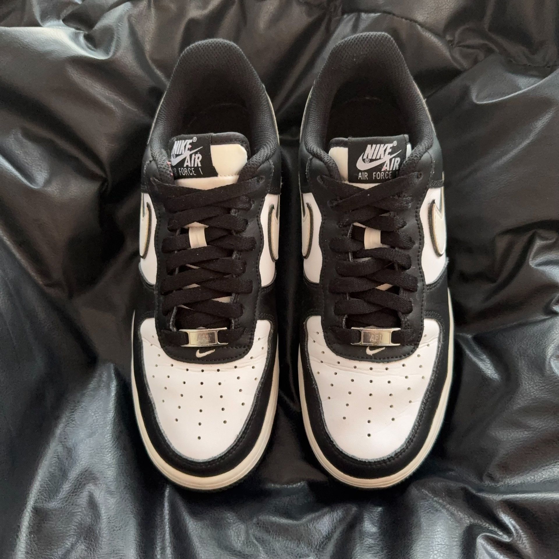 Nike Nike Black Lowtop Sneakers 41 Men Size US 8.5 / EU 41-42 - 2 Thumbnail