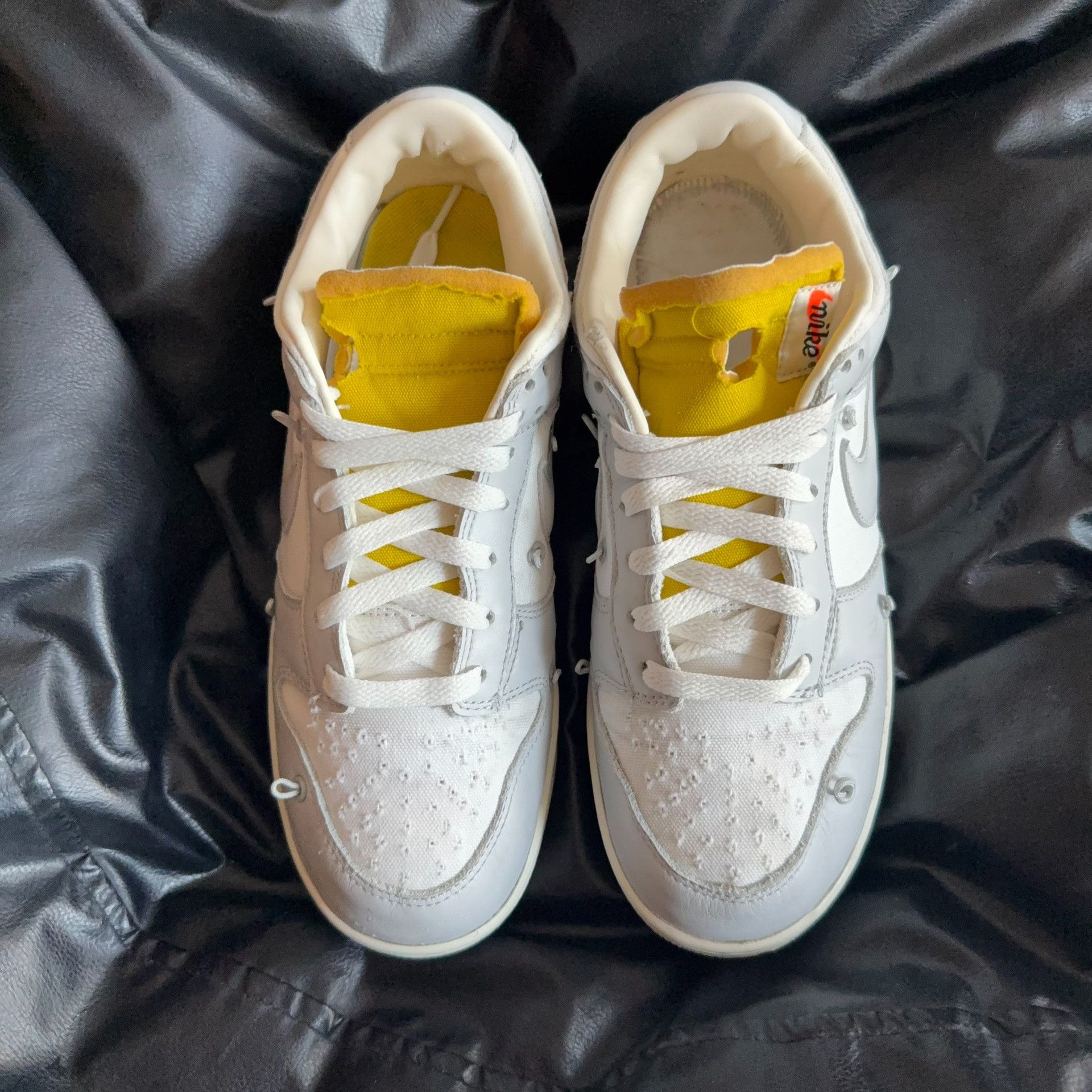 Off-White Off-White Collab White Lowtop Sneakers 42 Men Size US 9 / EU 42 - 2 Thumbnail