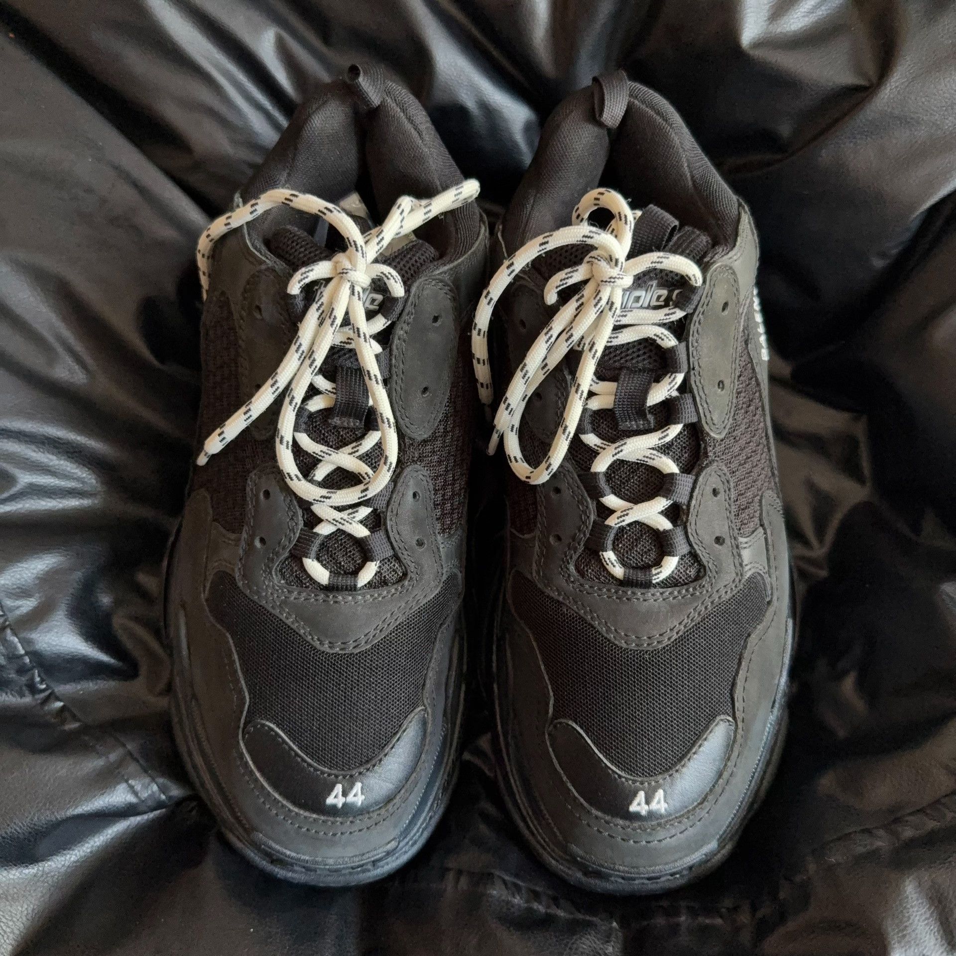 Balenciaga Balenciaga Black Lowtop Sneakers 44 Men Size US 10.5 / EU 43-44 - 2 Thumbnail