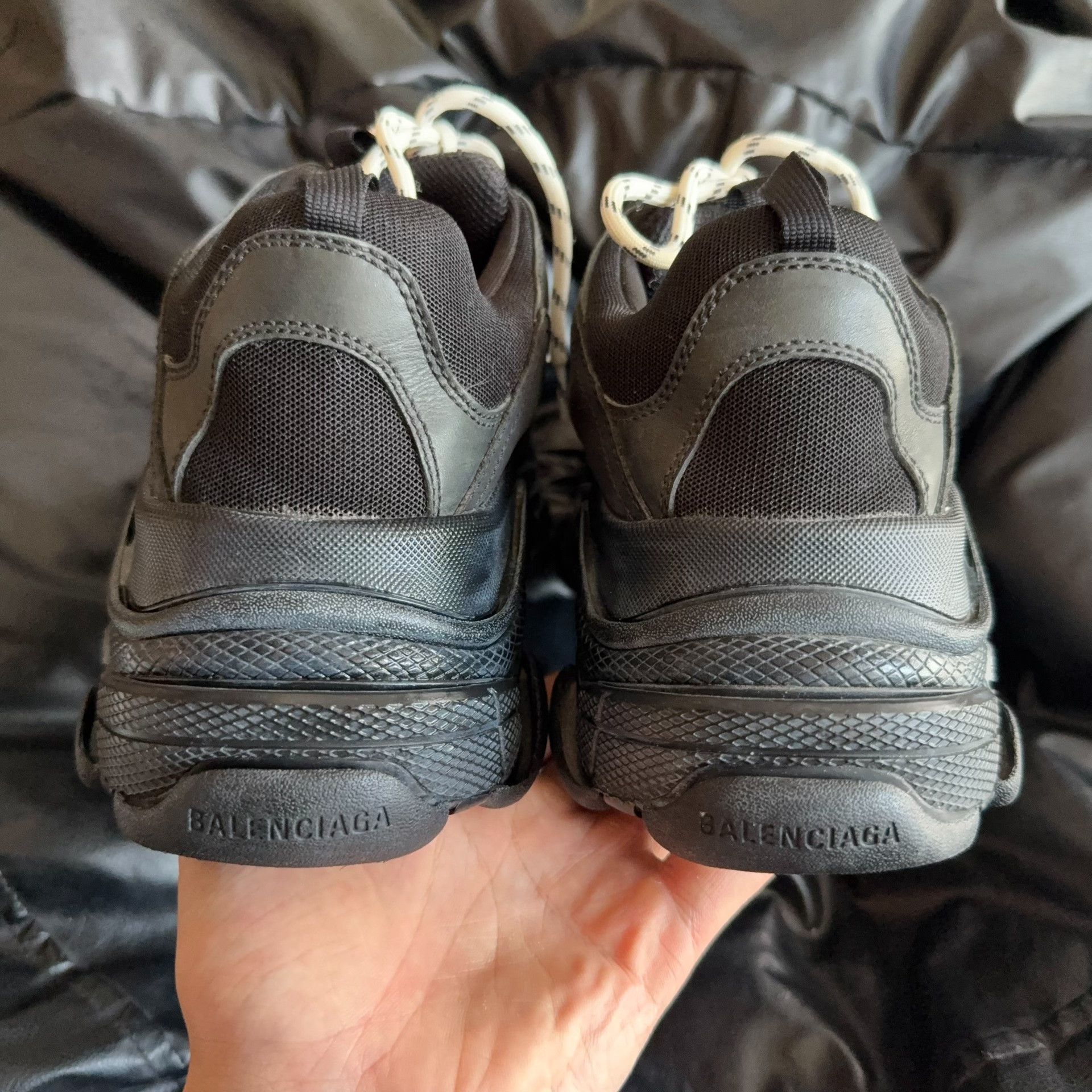 Balenciaga Balenciaga Black Lowtop Sneakers 44 Men Size US 10.5 / EU 43-44 - 3 Thumbnail