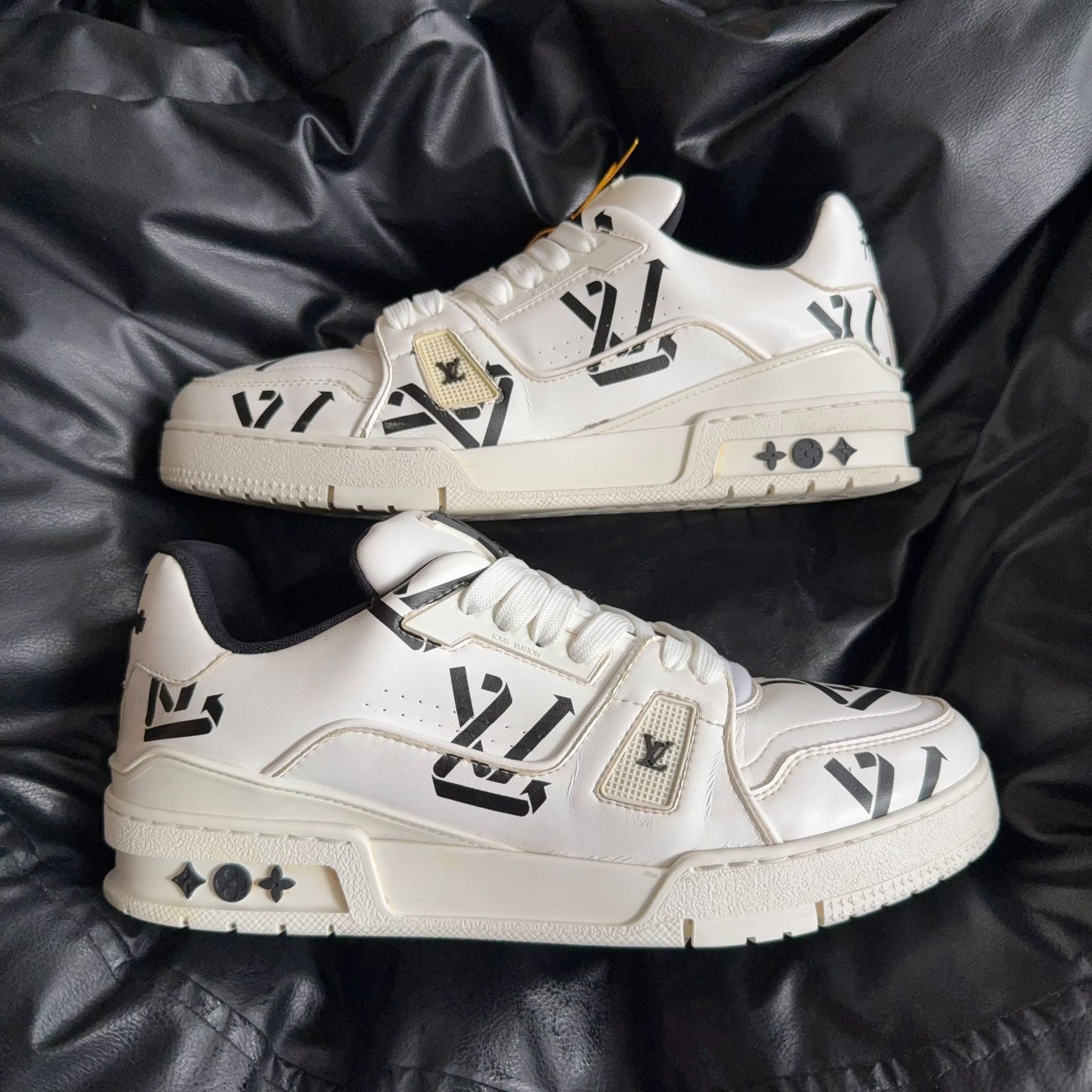Louis Vuitton Louis Vuitton Training Lowtop Sneakers 7.5 Men Size US 7.5 / EU 40-41 - 5 Thumbnail