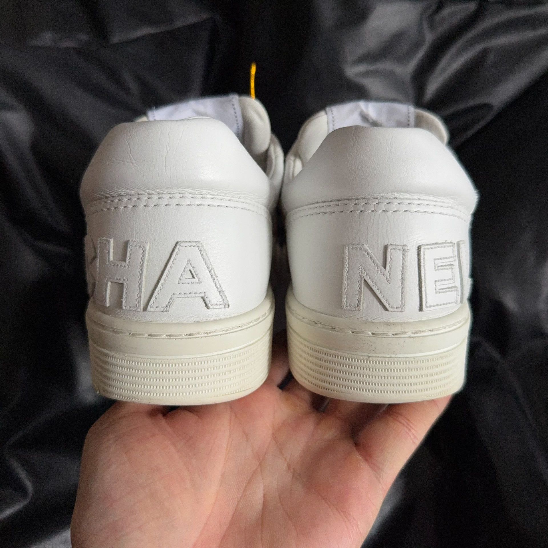 Chanel Chanel White Lowtop Sneakers 41 Men Size US 8.5 / EU 41-42 - 3 Thumbnail
