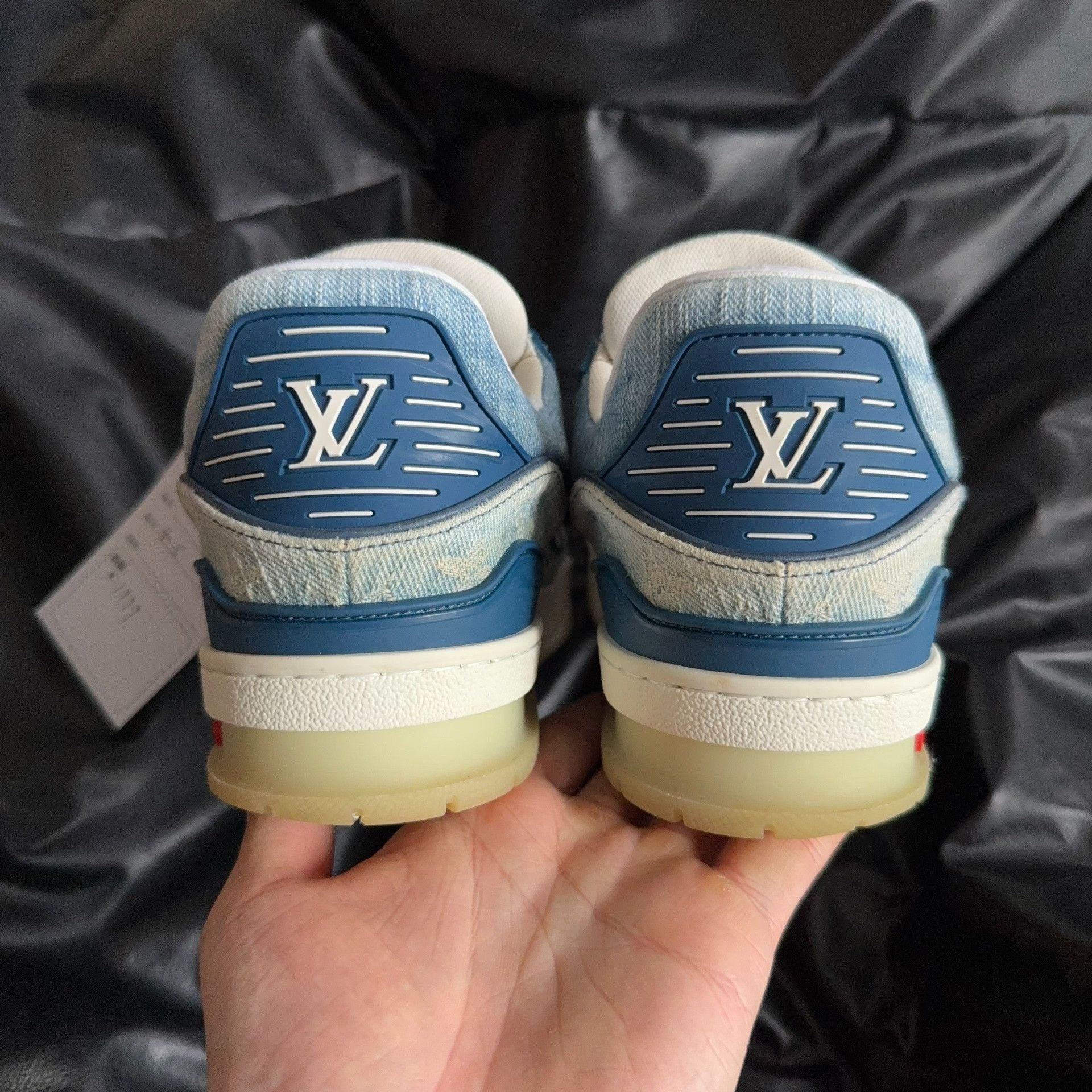 Louis Vuitton Louis Vuitton Limited Denim Blue Lowtop Sneakers 40.5 Men Size US 8 / EU 41 - 3 Thumbnail